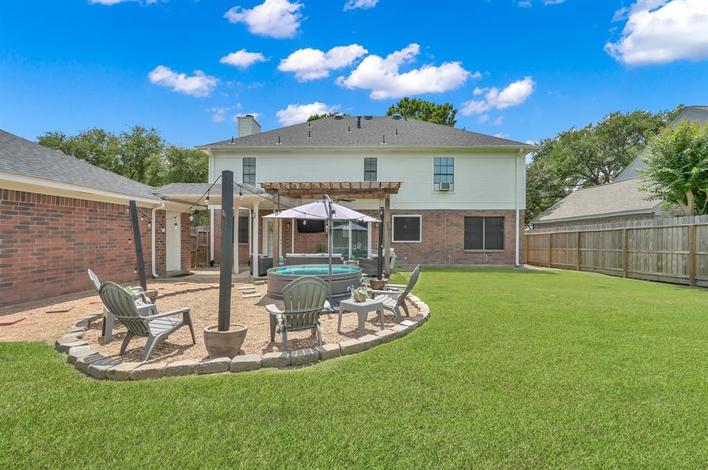 17214 Shadow Valley Drive