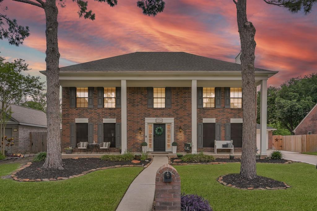 17214 Shadow Valley Drive