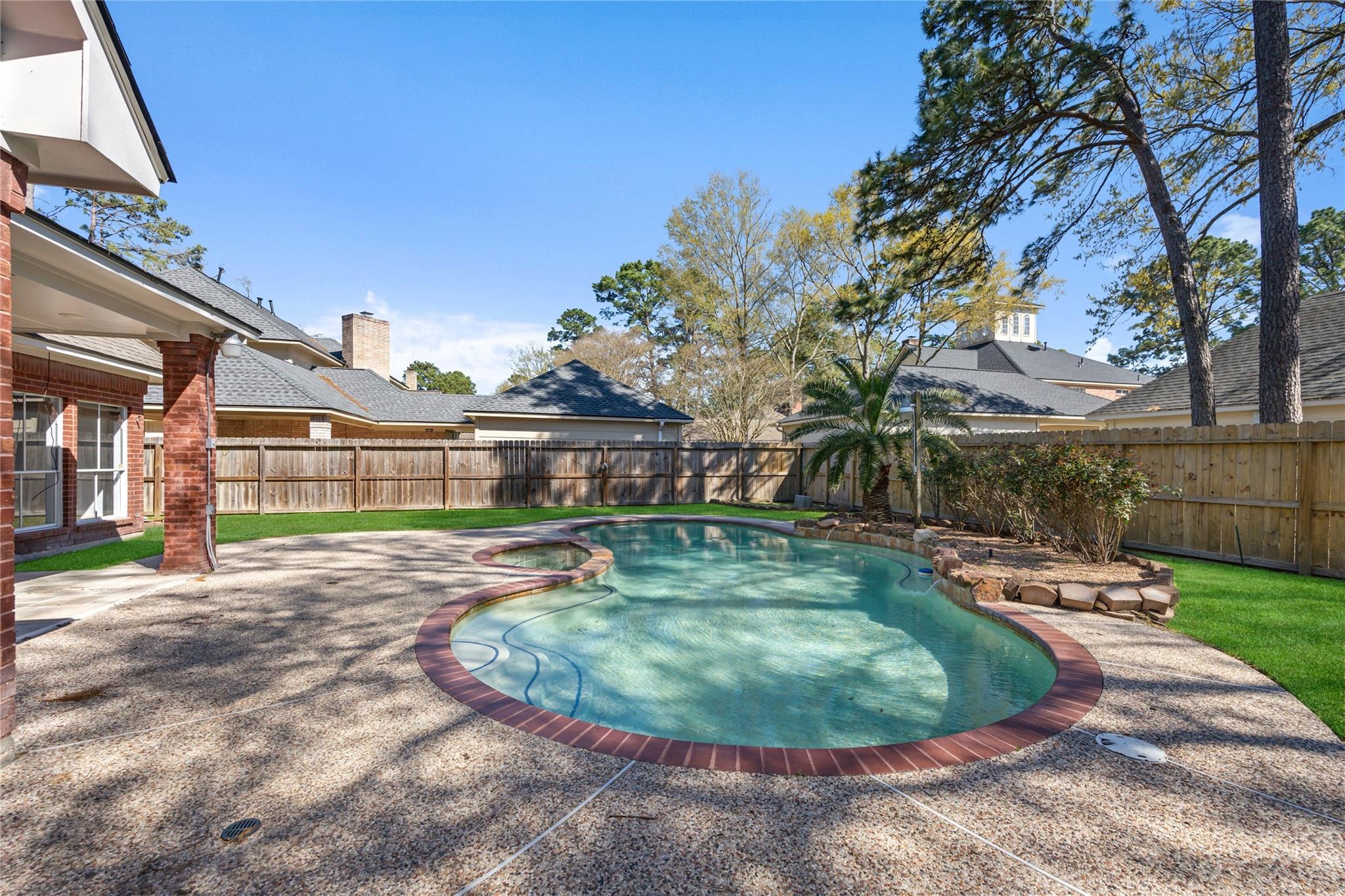 5902 Autumn Dogwood Way