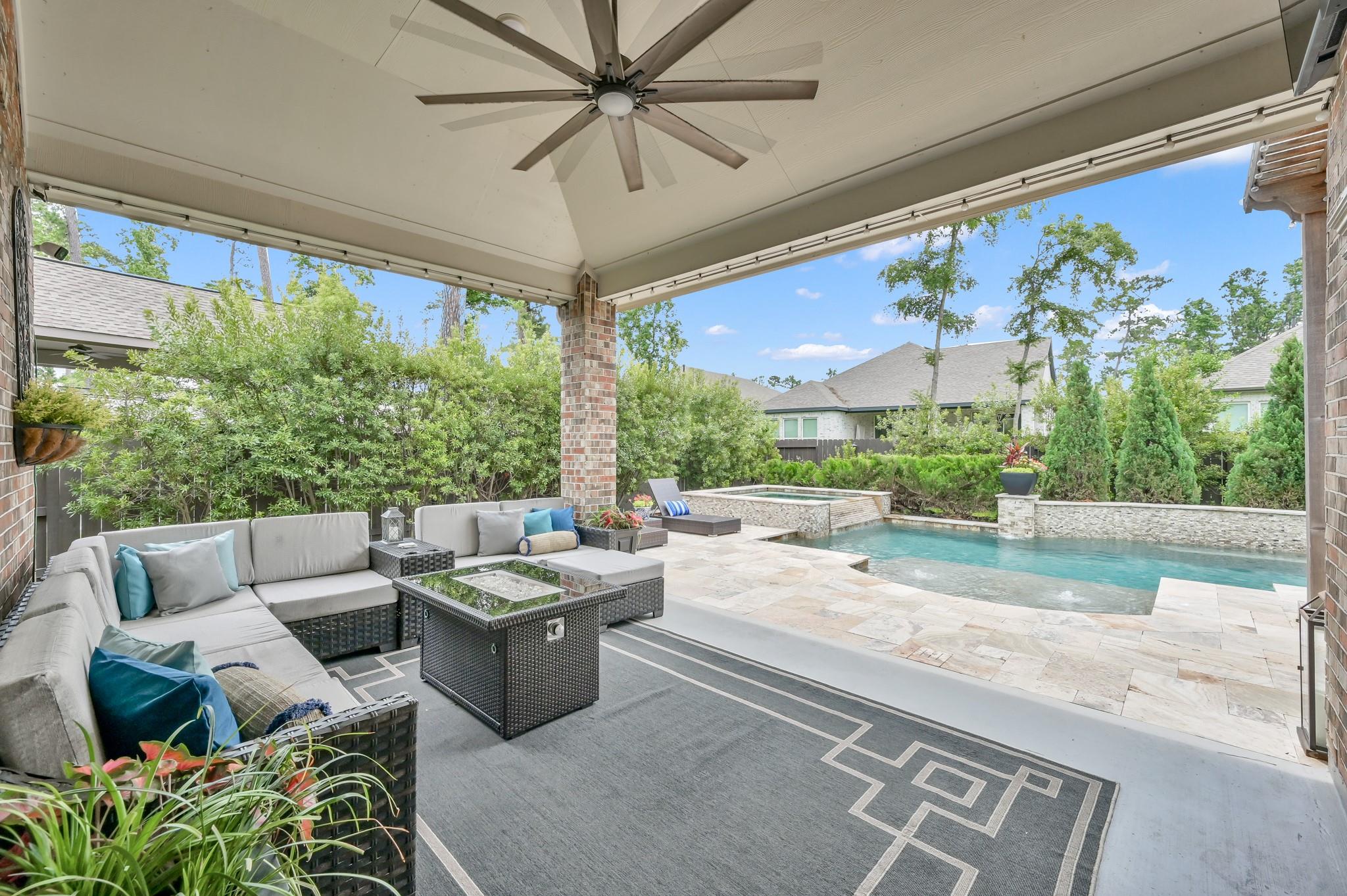511 Woodsy Pine Court