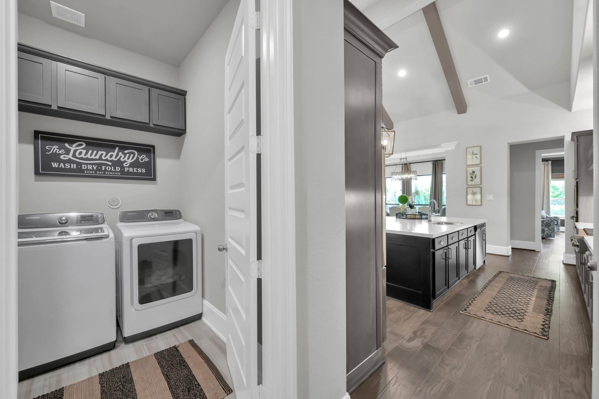 511 Woodsy Pine Court