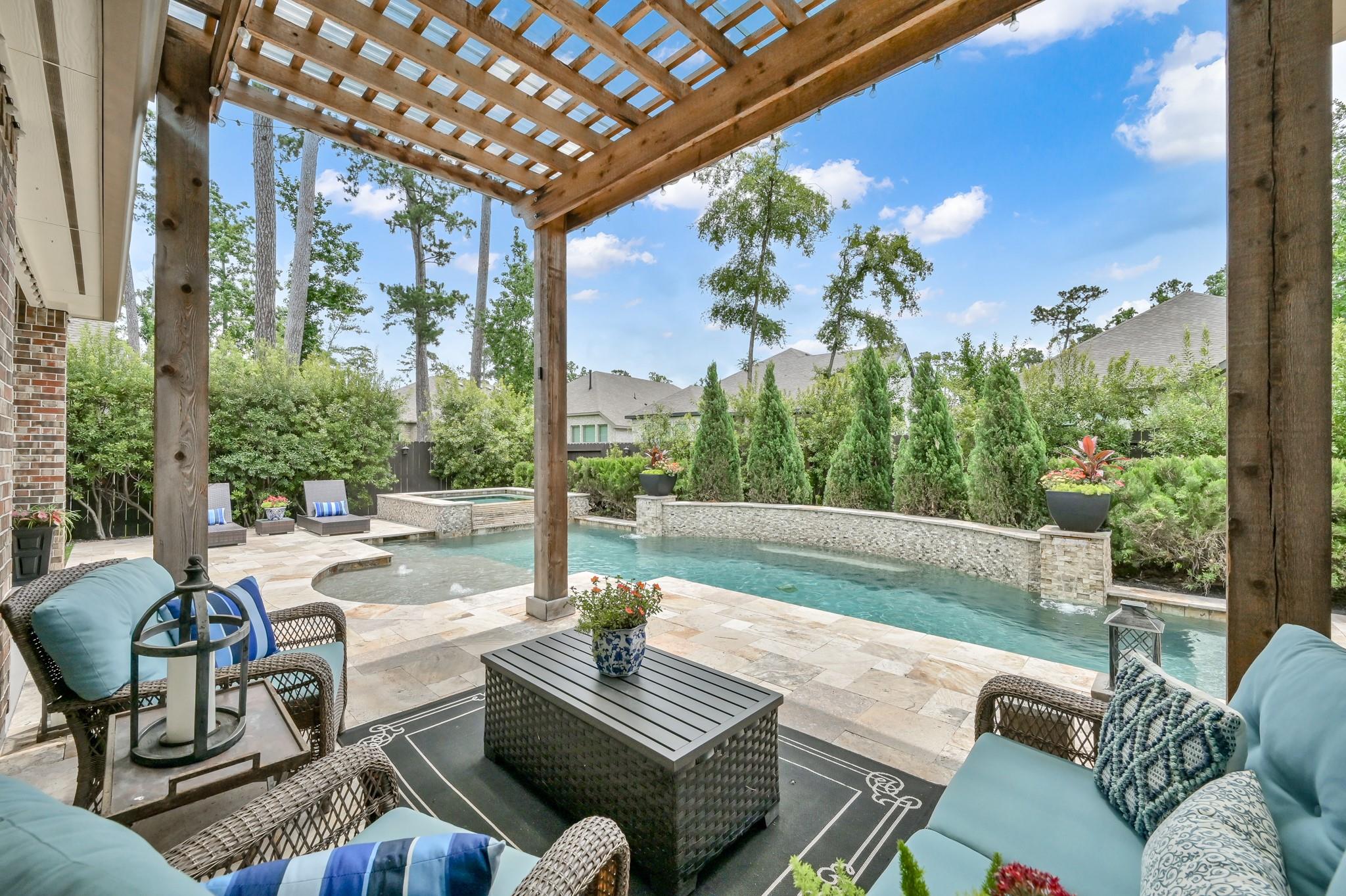 511 Woodsy Pine Court