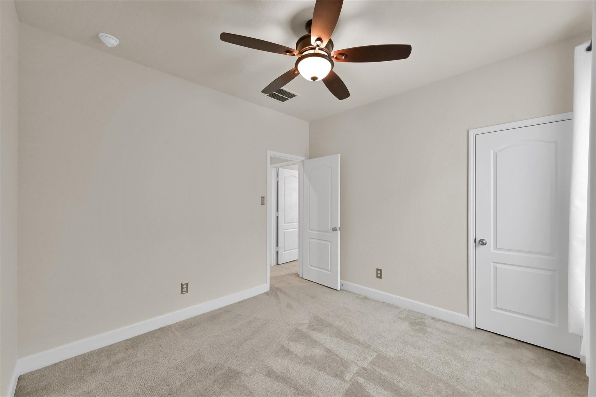 3929 Eagle Nest Lake Lane