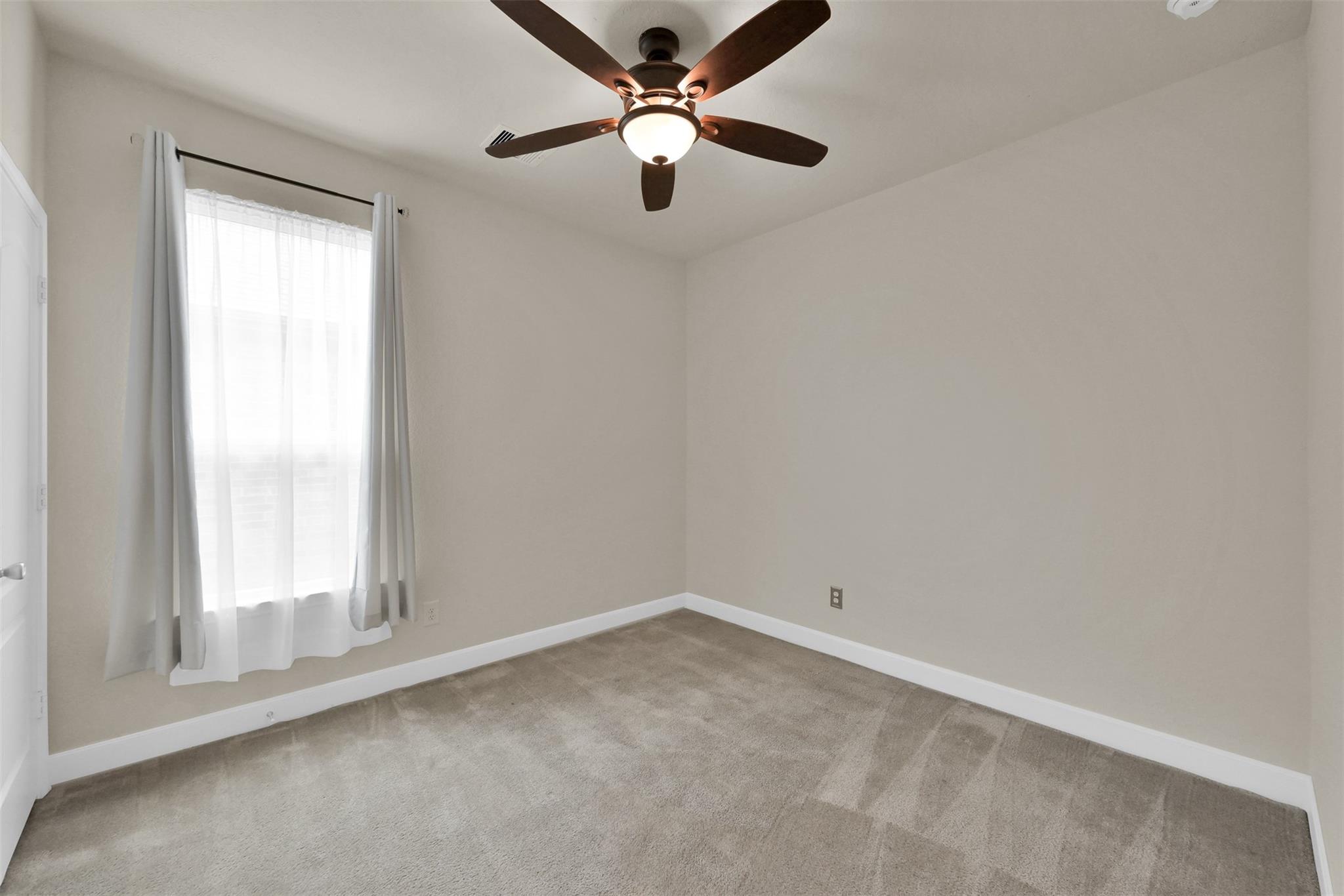 3929 Eagle Nest Lake Lane