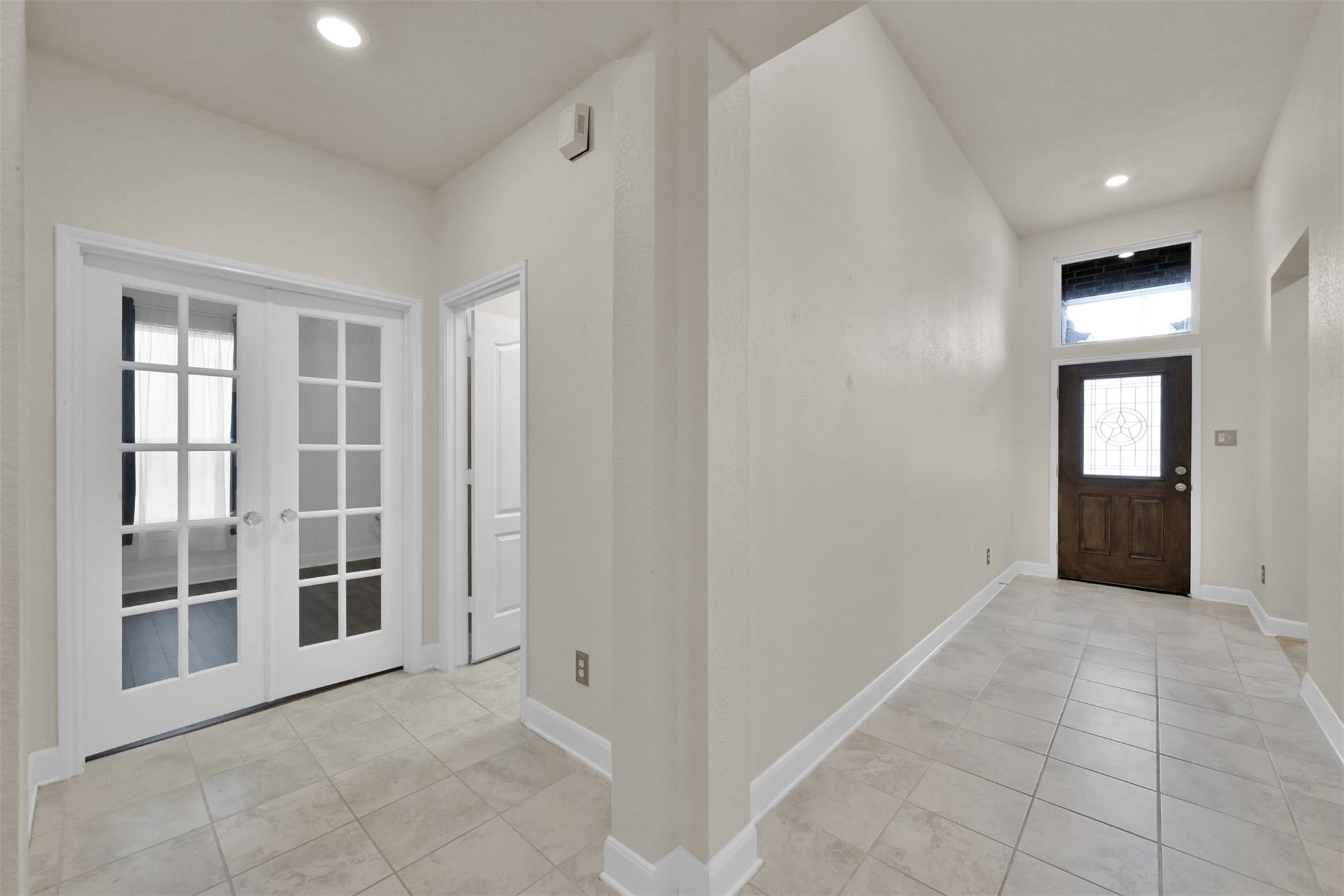 3929 Eagle Nest Lake Lane
