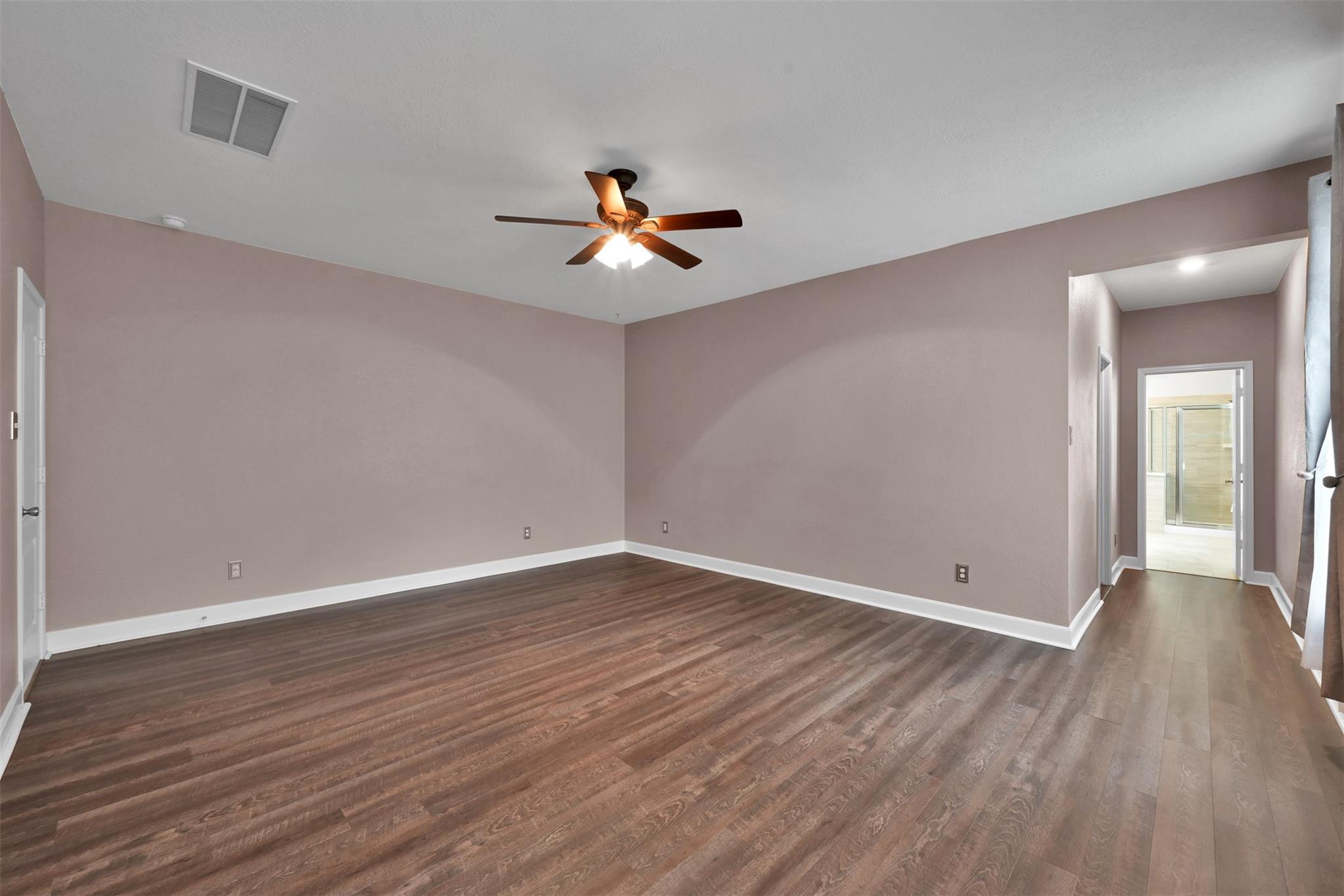 3929 Eagle Nest Lake Lane