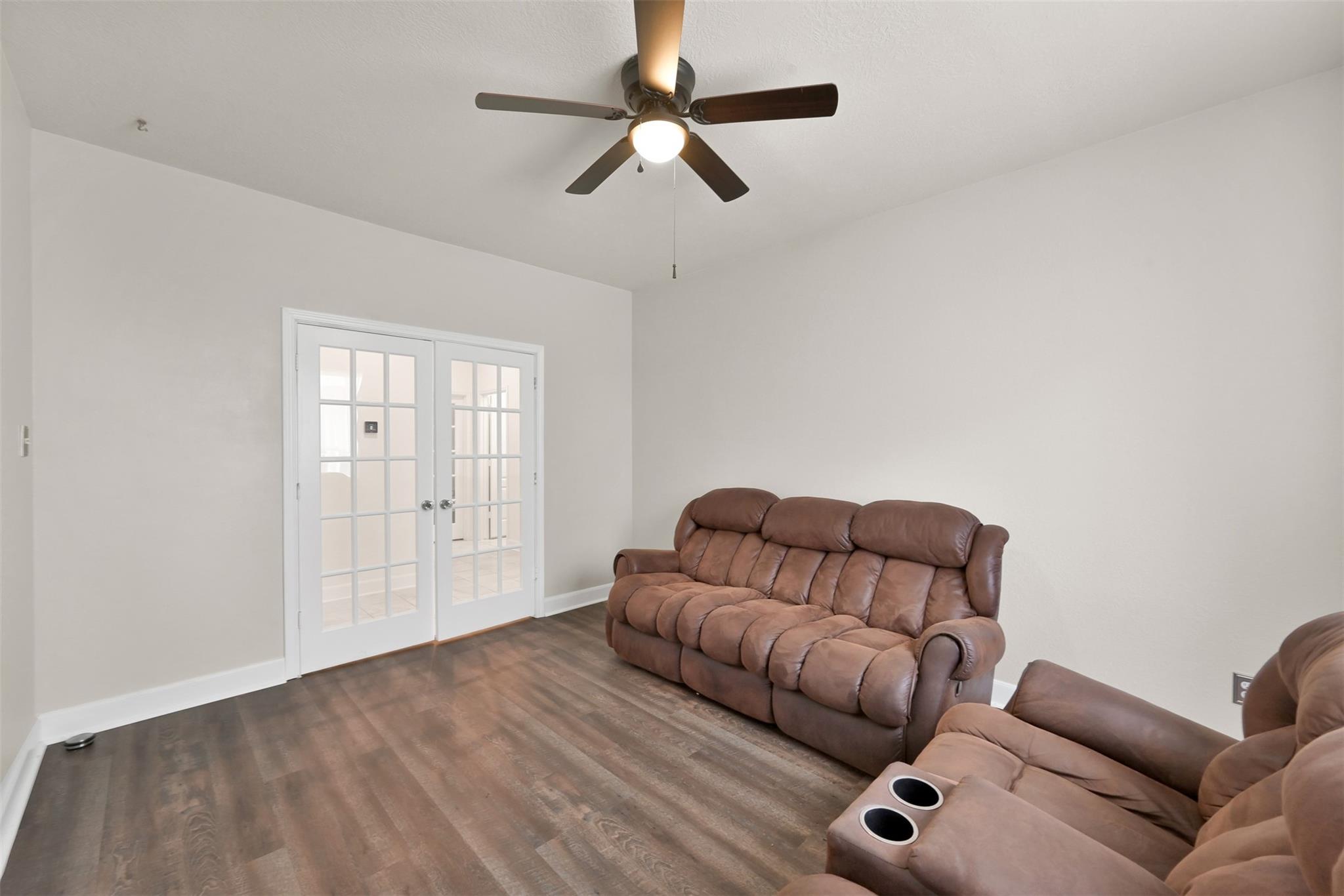 3929 Eagle Nest Lake Lane