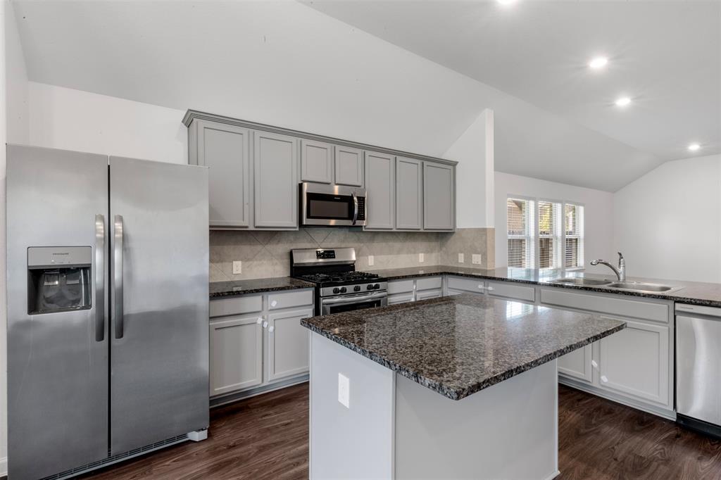 5431 Tourmaline Way