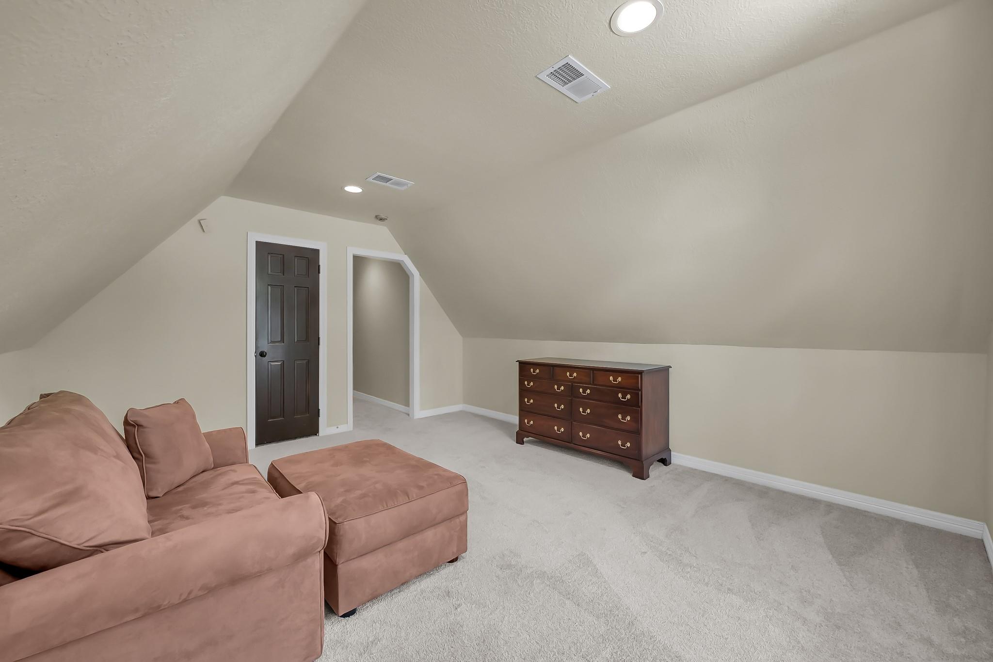 15 Spiceberry Place