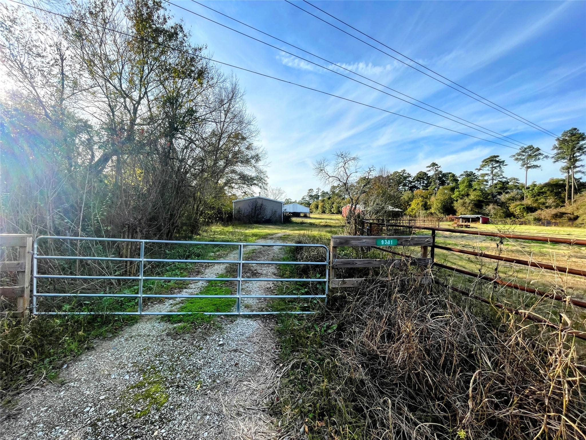 9381 Fm 1486 Road