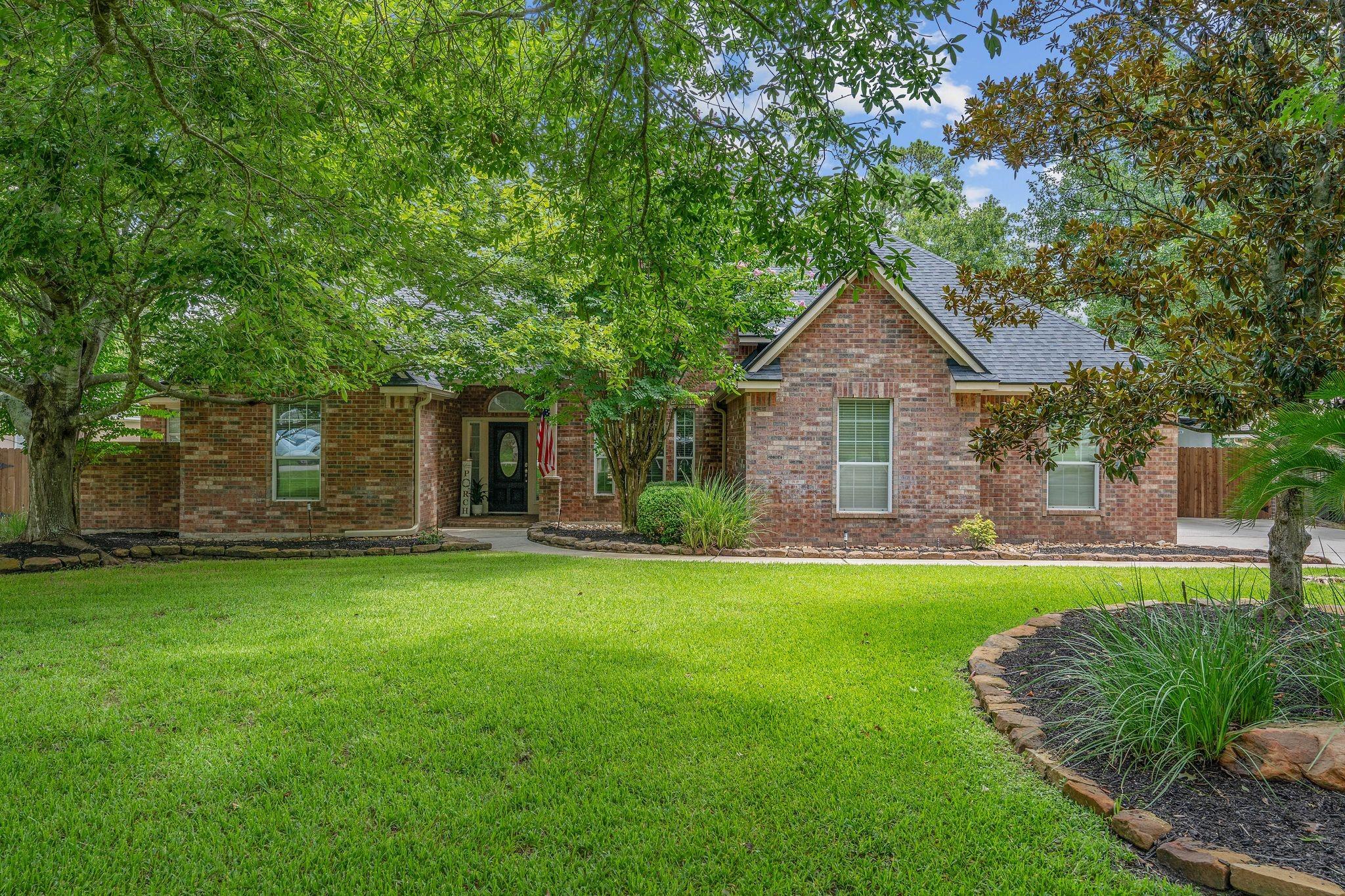 2415 Coachlight Lane