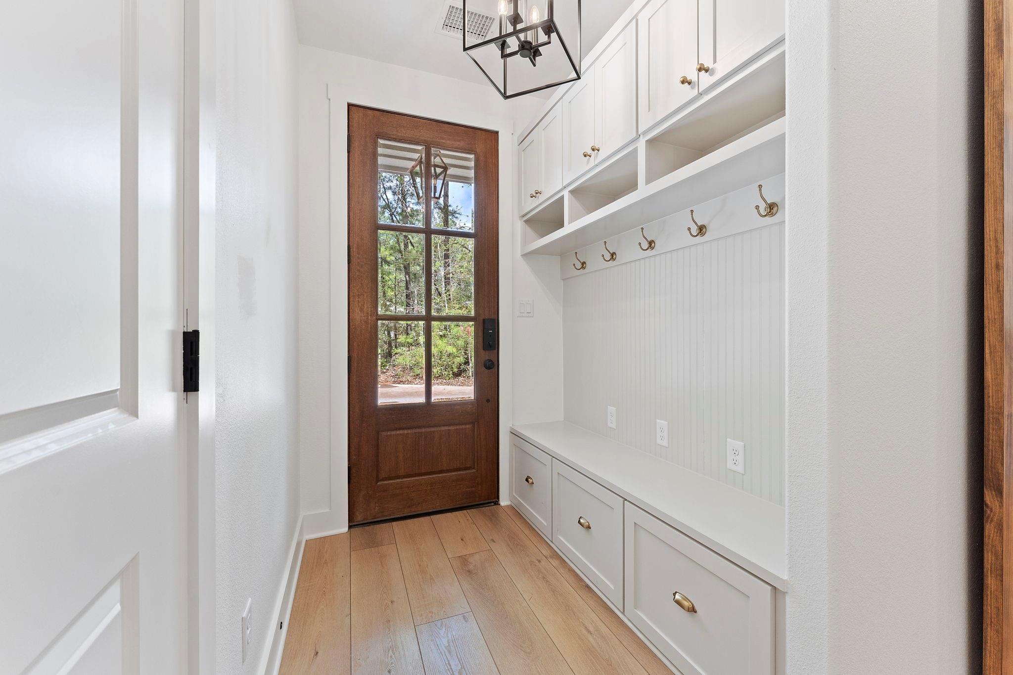 567 Lonestar Road