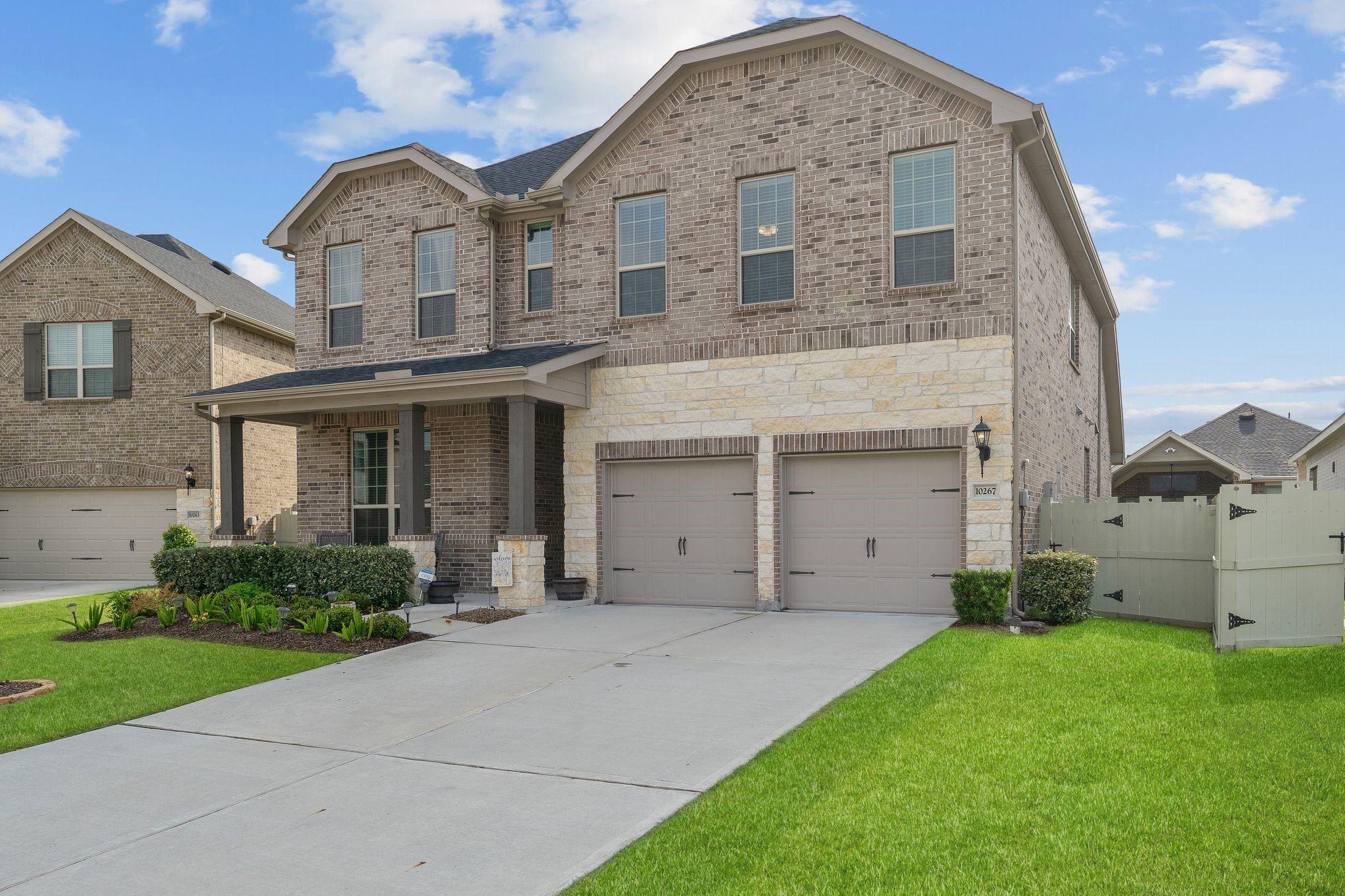 10267 Bayou Oaks Drive