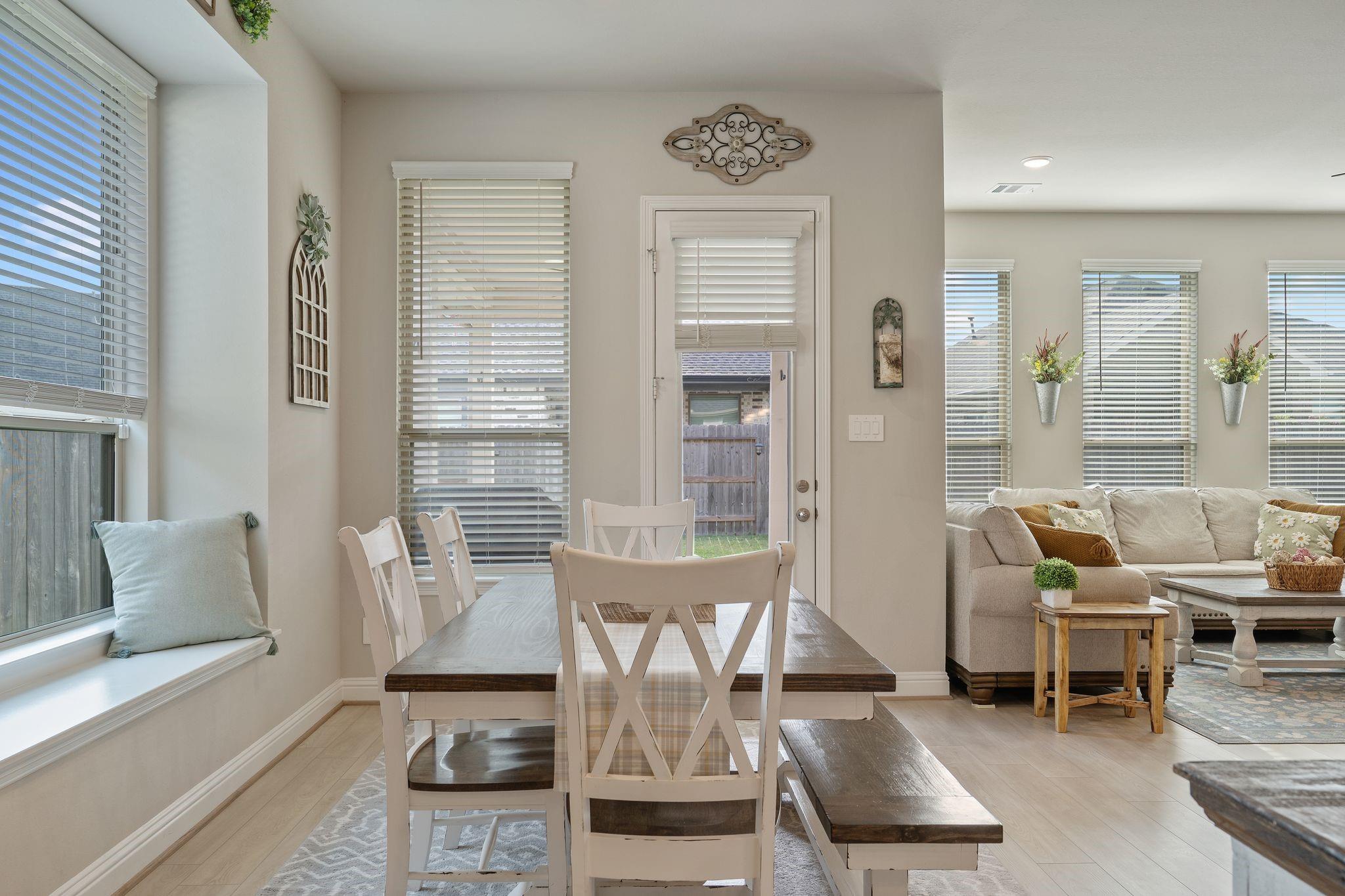 10267 Bayou Oaks Drive