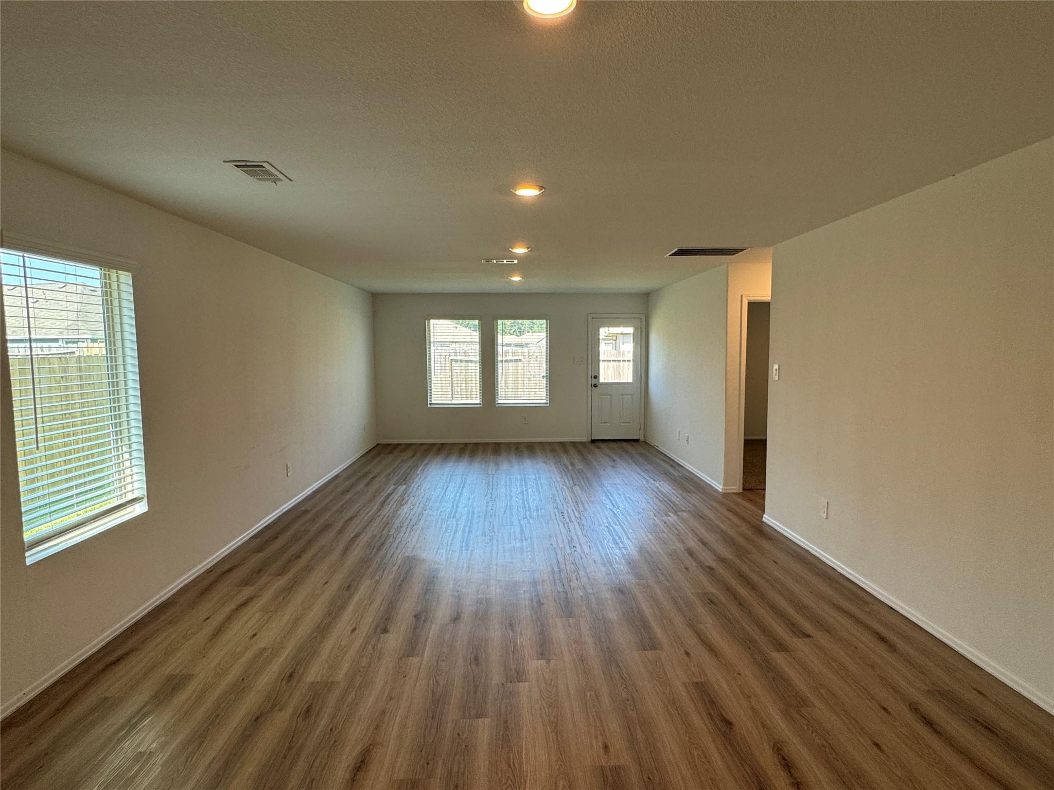 17594 Longwood Trace Lane