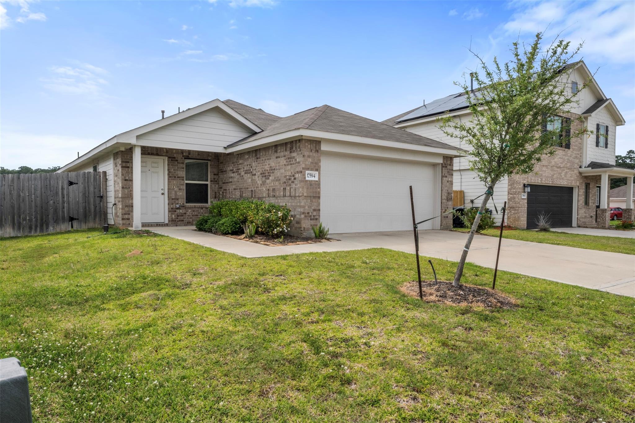17594 Longwood Trace Lane