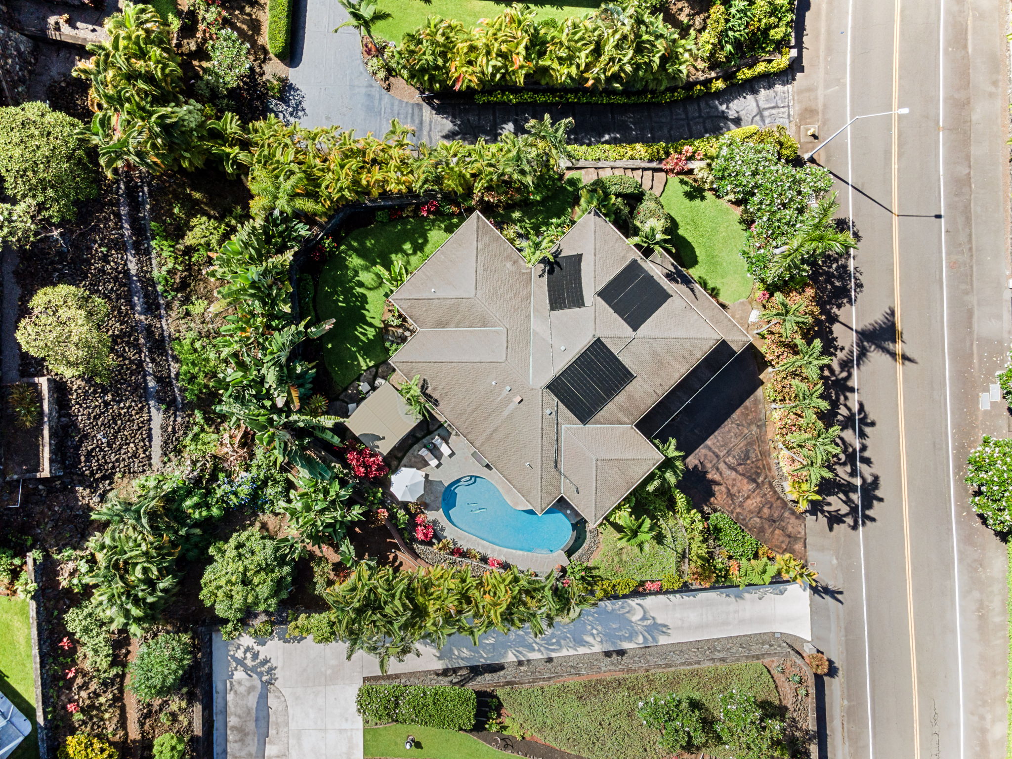 76-6393 PUALANI ST