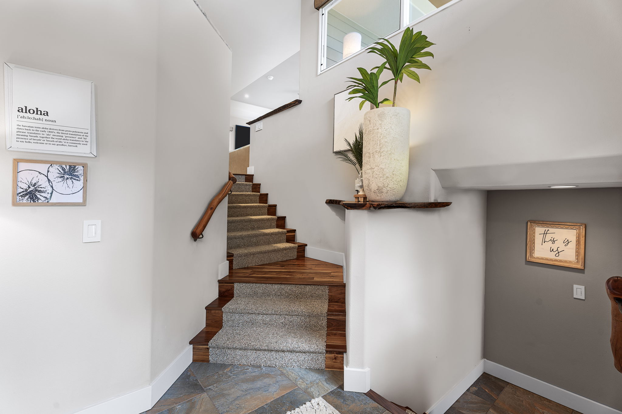 76-6393 PUALANI ST