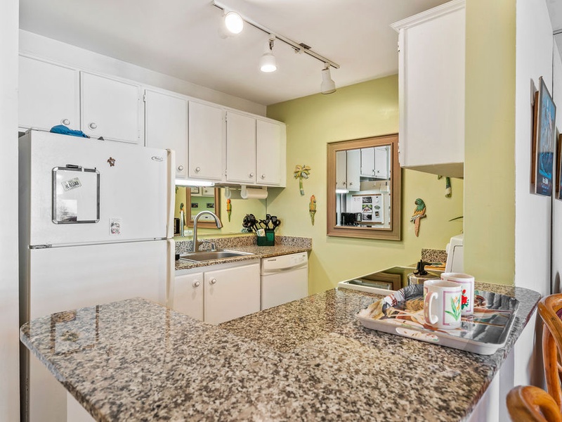 75-5870 KAHAKAI RD 409