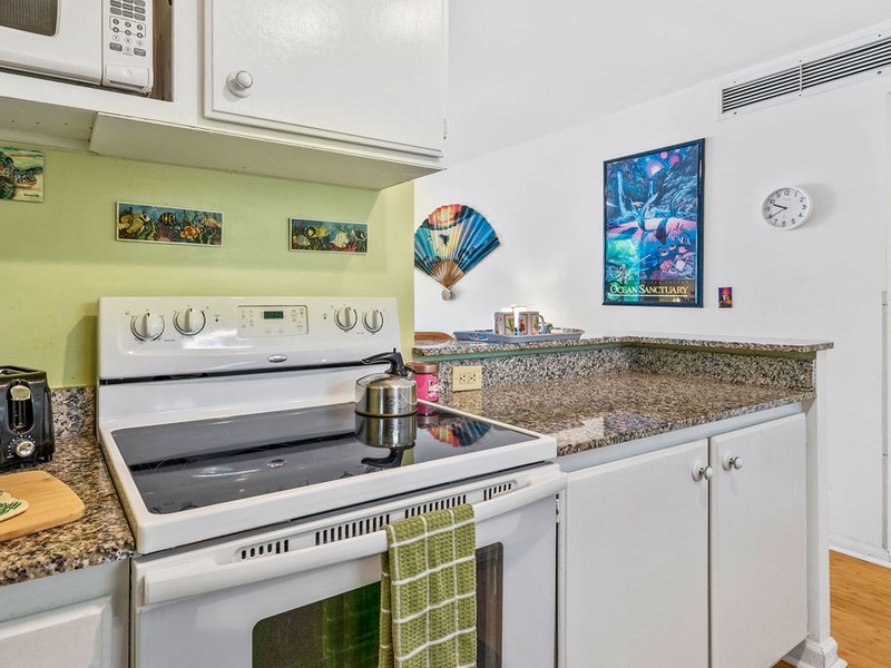 75-5870 KAHAKAI RD 409