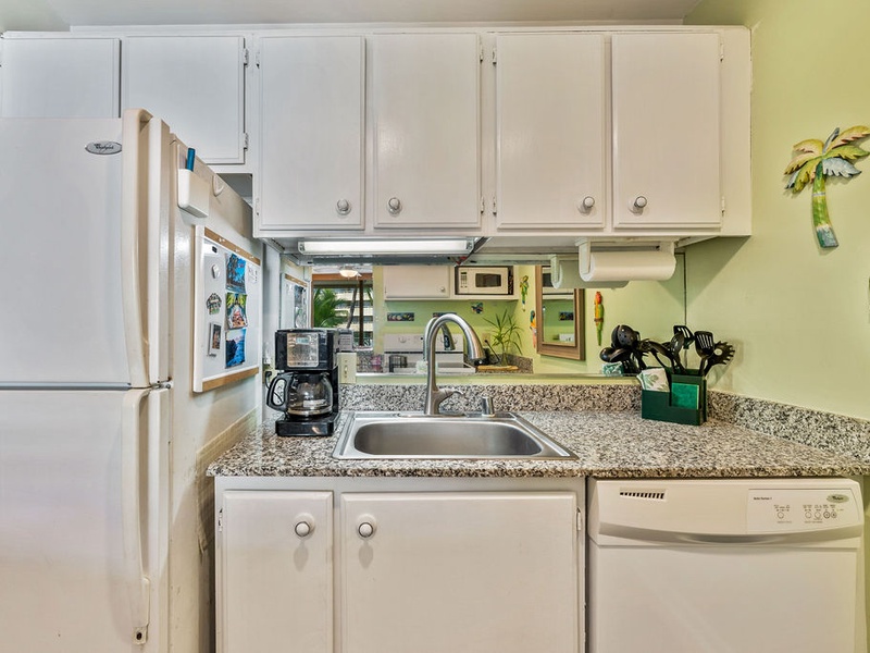 75-5870 KAHAKAI RD 409