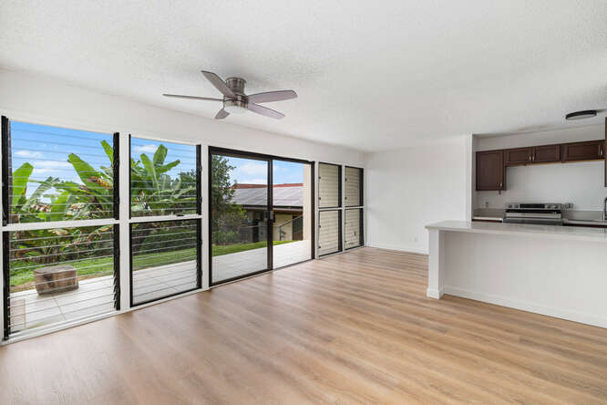 79-7199 MAMALAHOA HIGHWAY 110