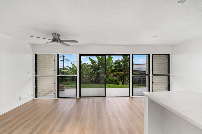 79-7199 MAMALAHOA HIGHWAY 110