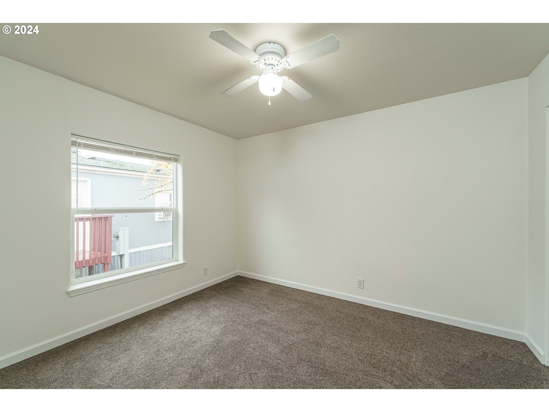 3921 E FOURTH PLAIN BLVD 41