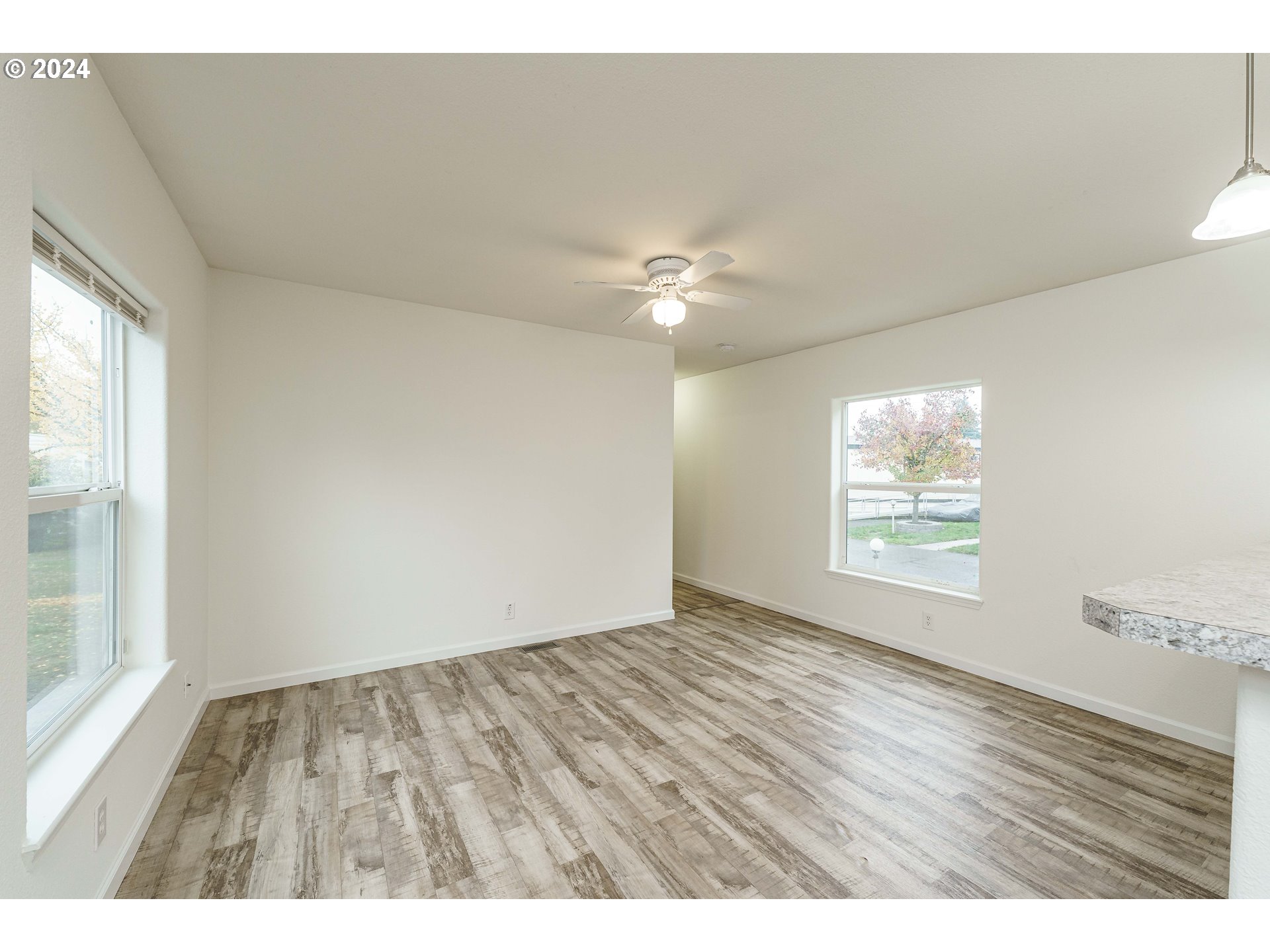 3921 E FOURTH PLAIN BLVD 41