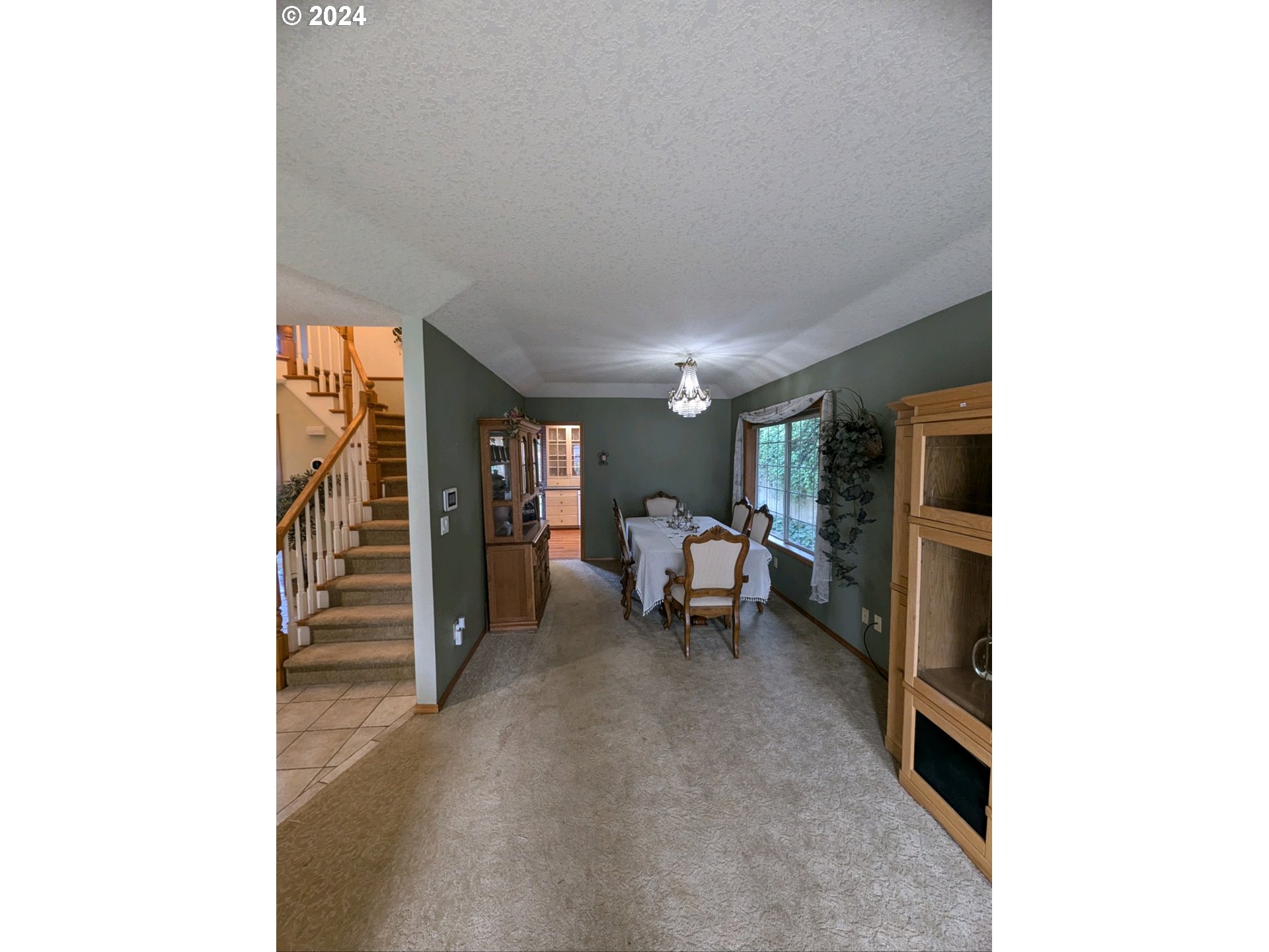 1617 SE SOLOMON LOOP