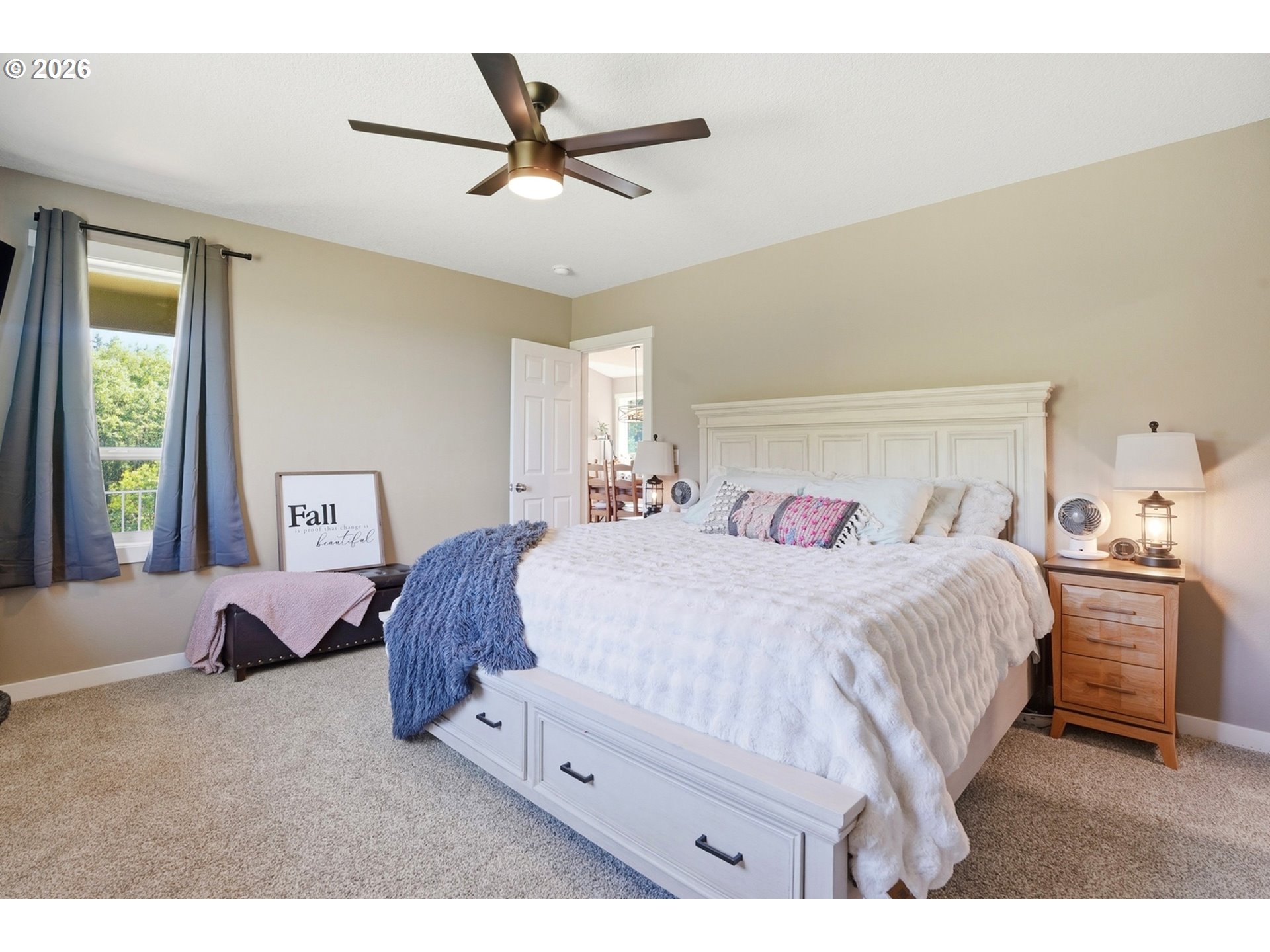 200 RED HAWK DR