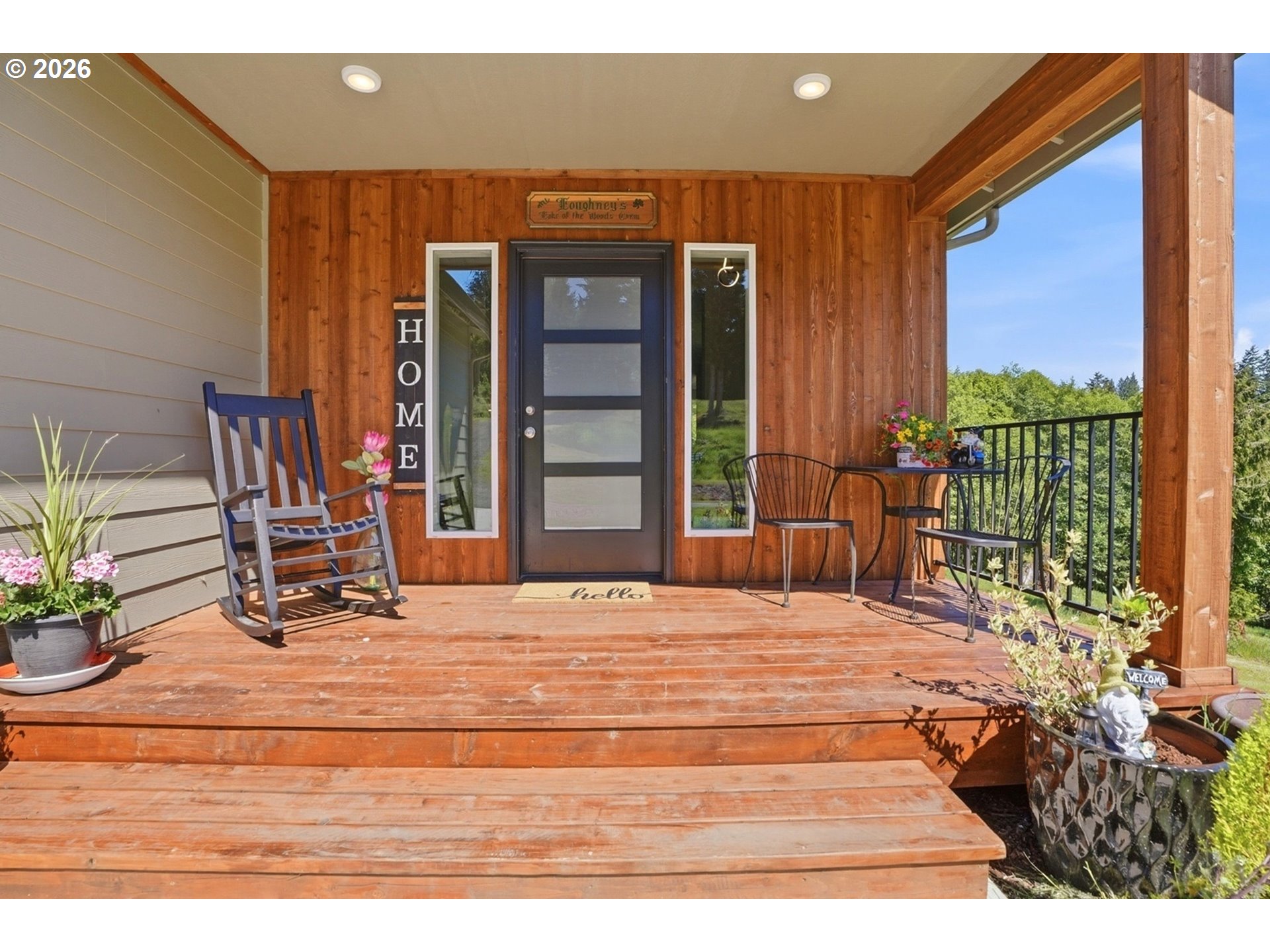 200 RED HAWK DR