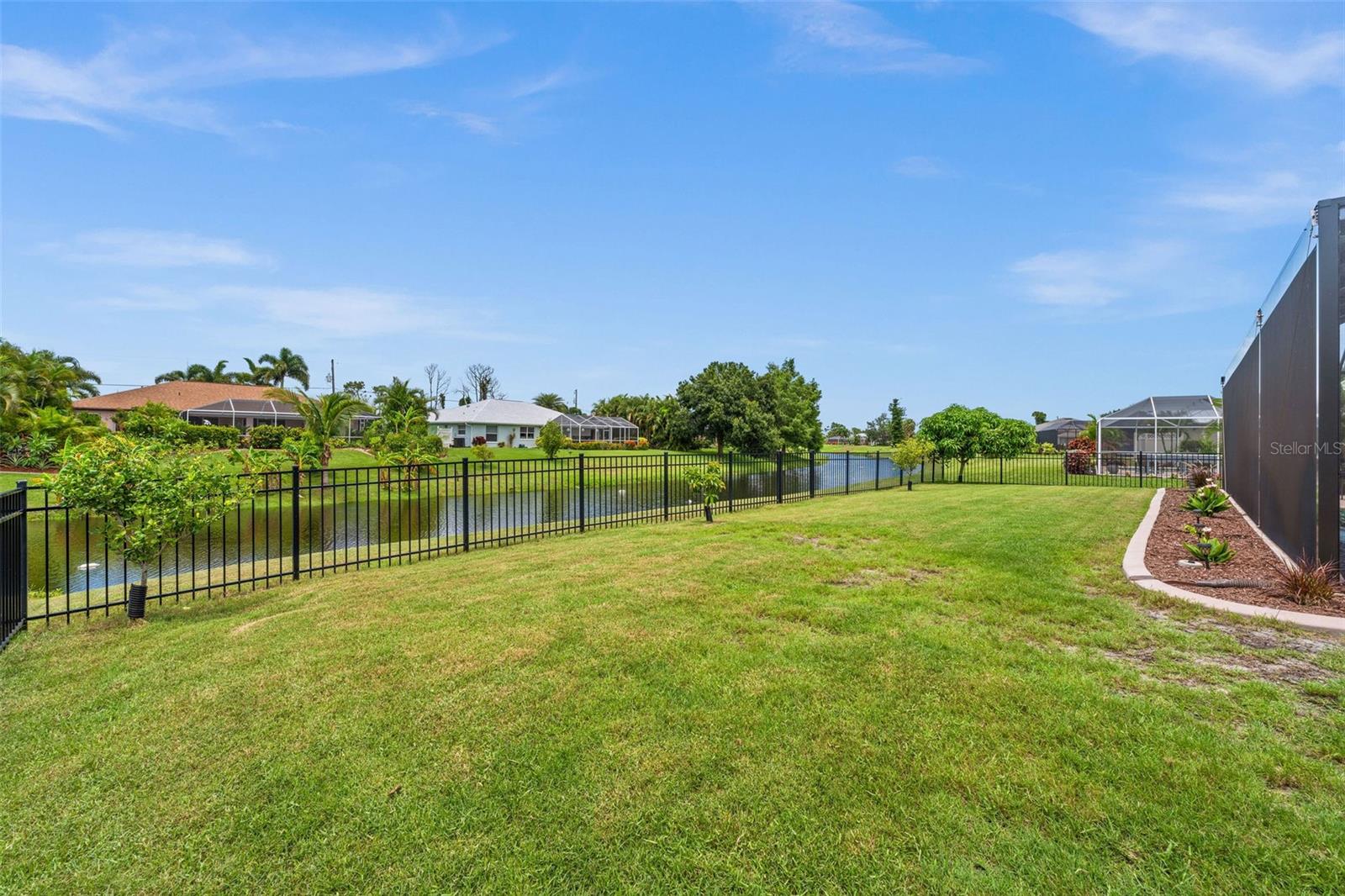 158 MARINER LN