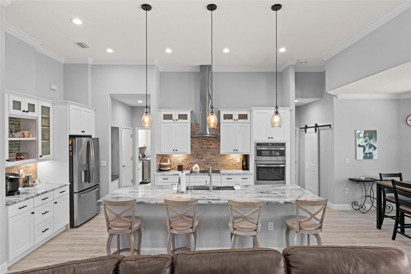 158 MARINER LN