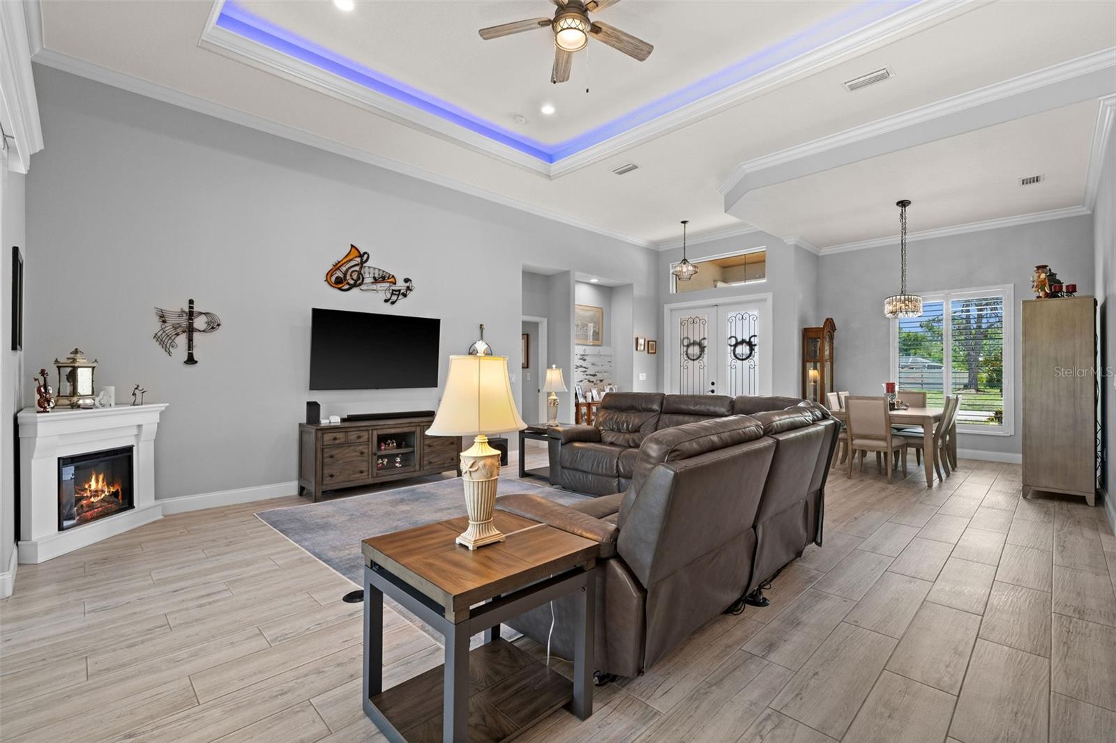 158 MARINER LN