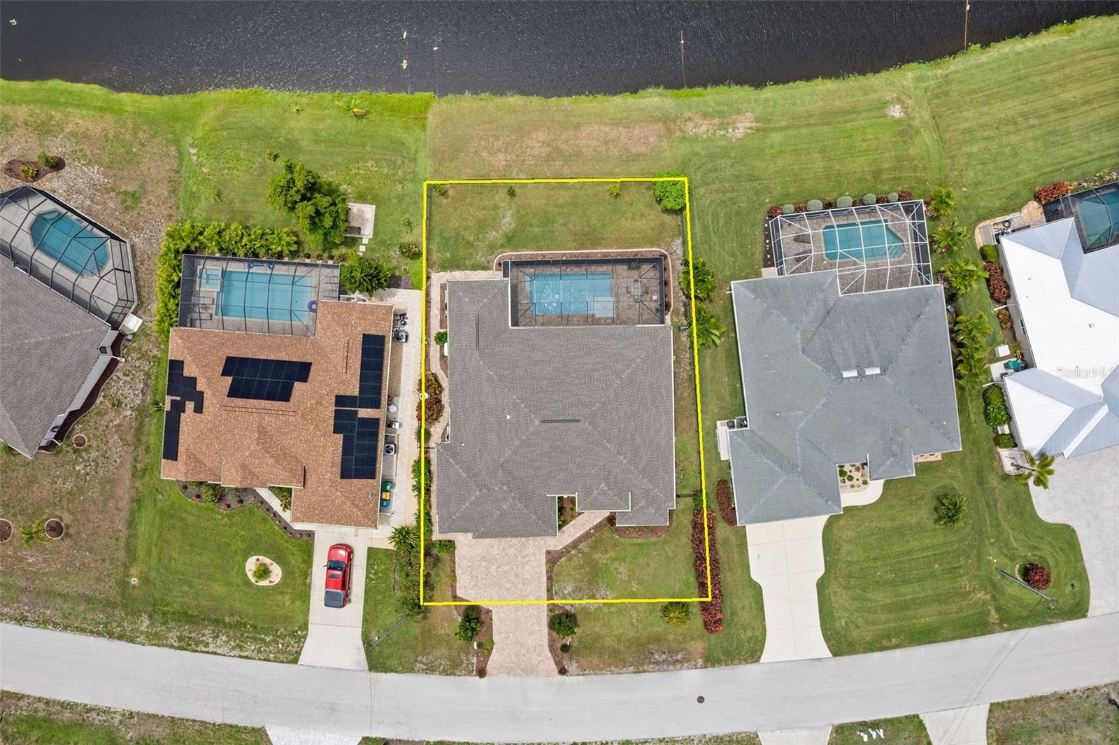 158 MARINER LN
