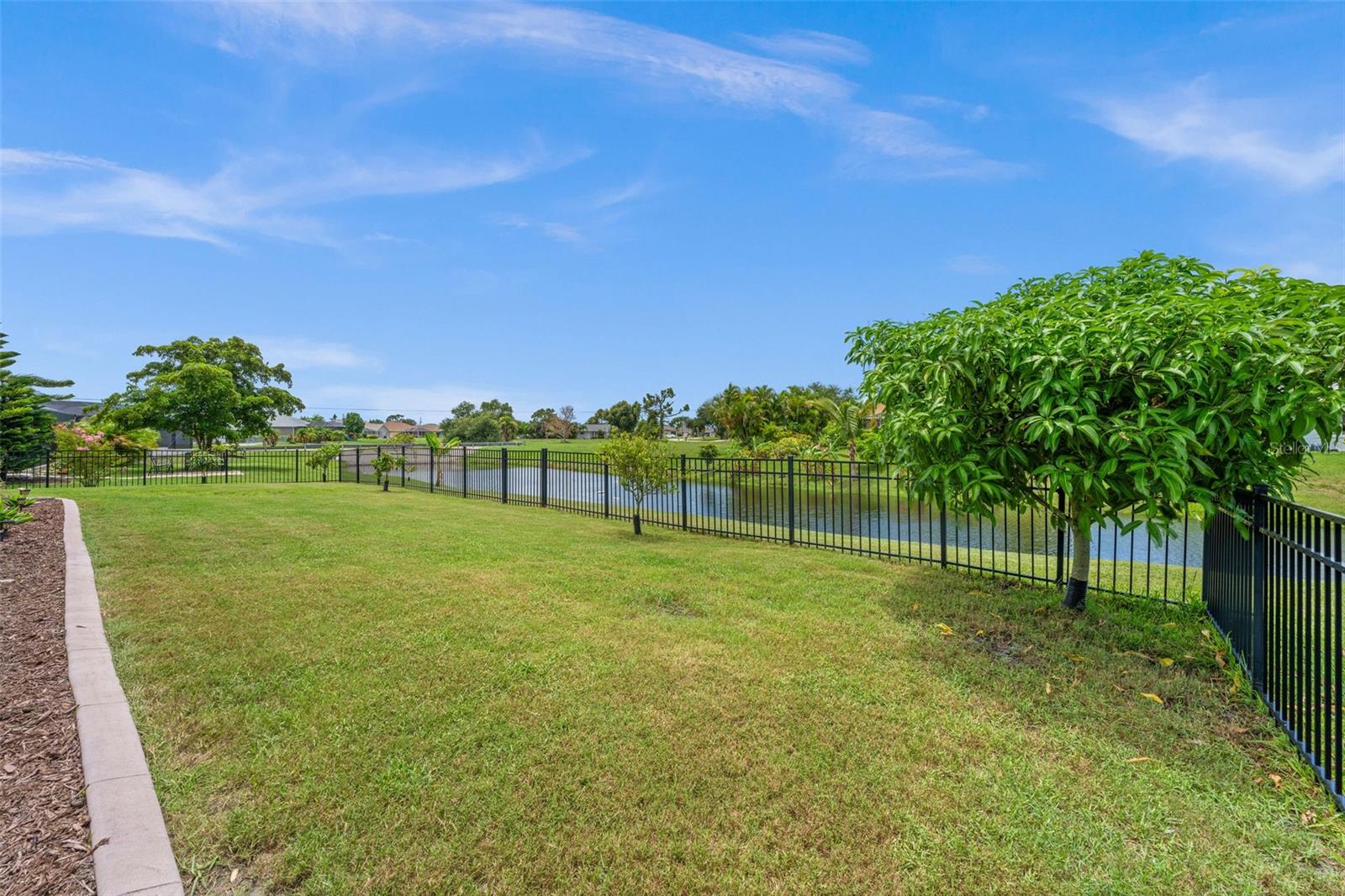 158 MARINER LN