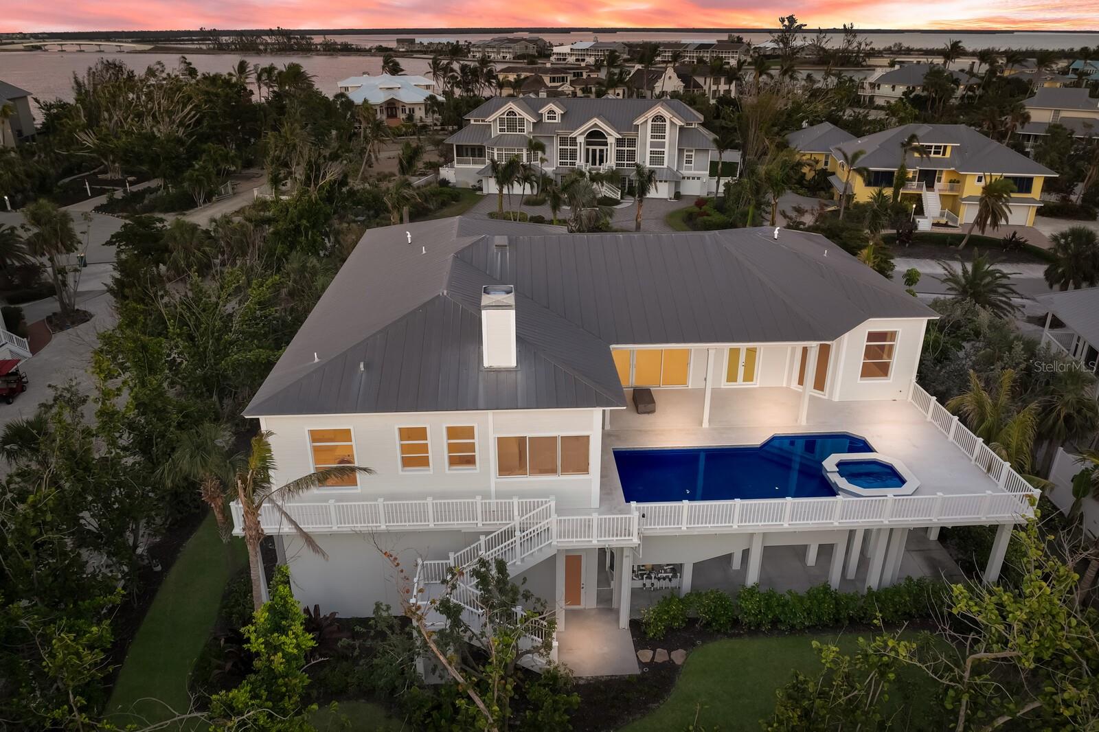 16121 SUNSET PINES CIR