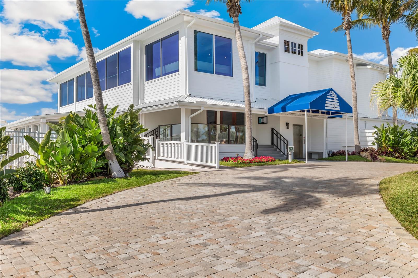 5000 GASPARILLA RD #304