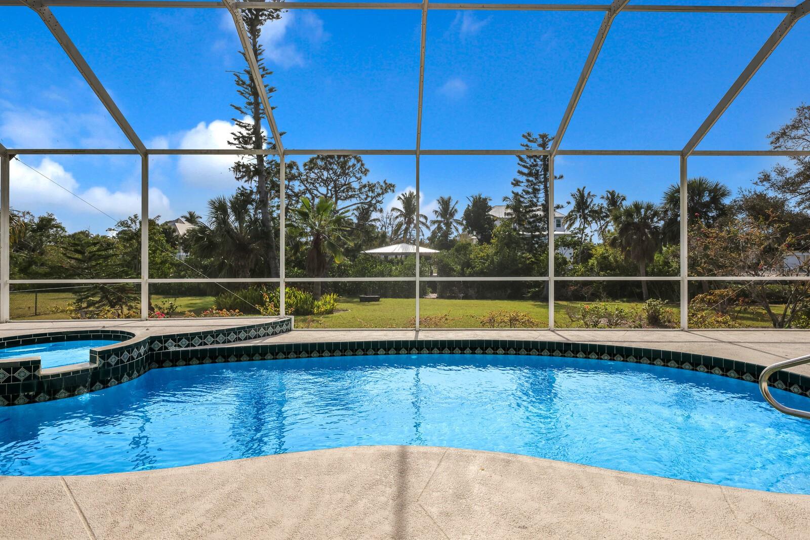 4658 ARLINGTON DR