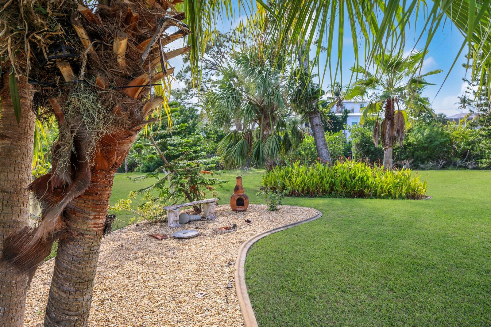 4658 ARLINGTON DR