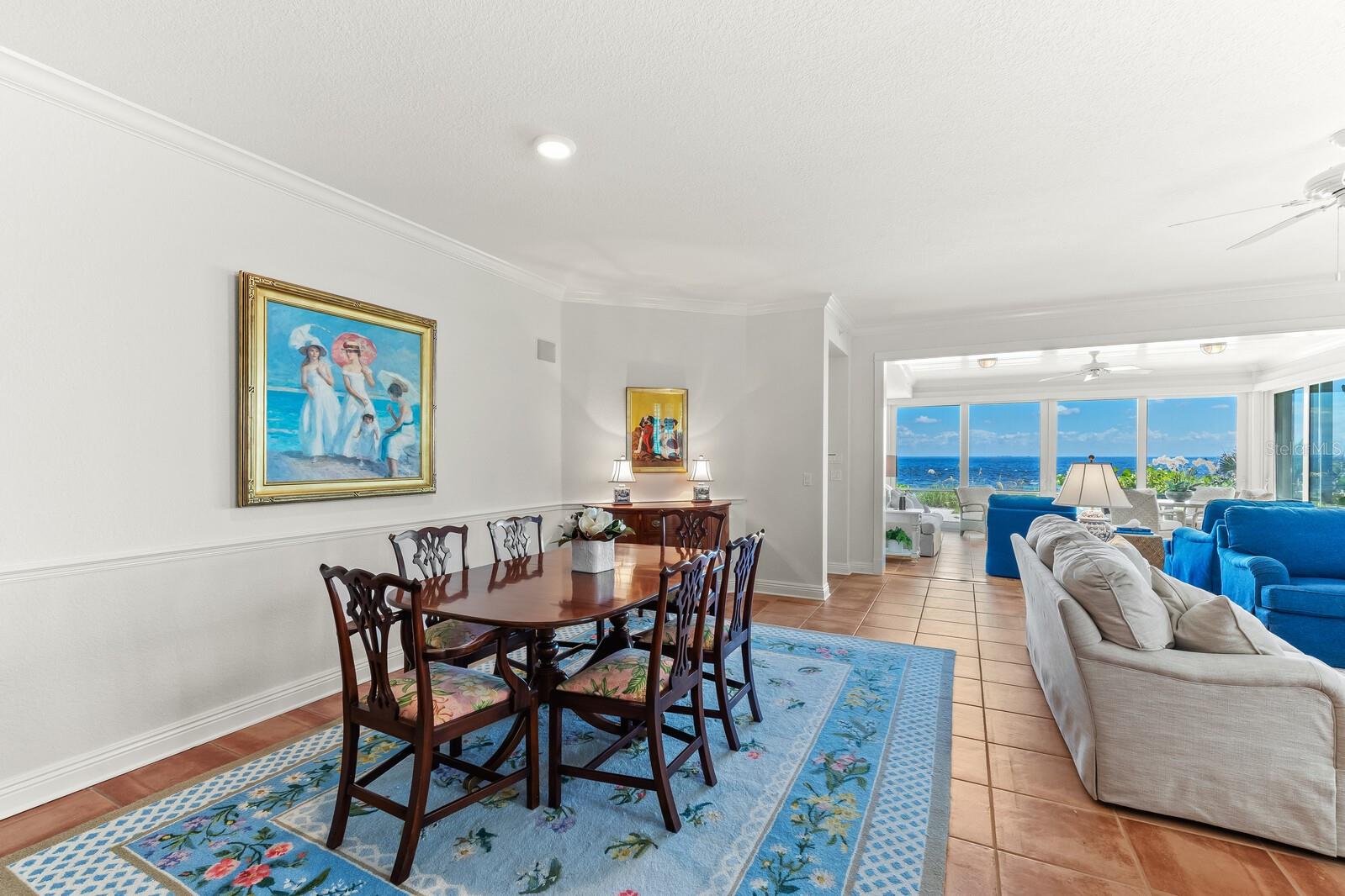 819 HARBORSHORE DR #1B