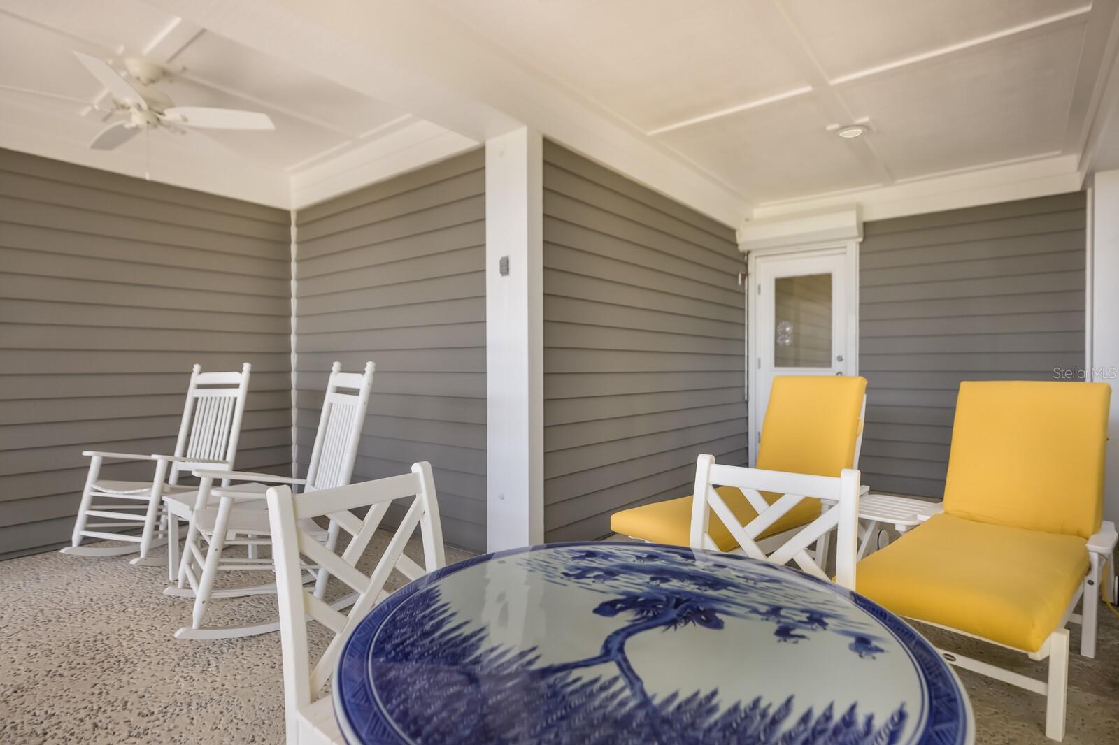 521 BUTTONWOOD BAY DR