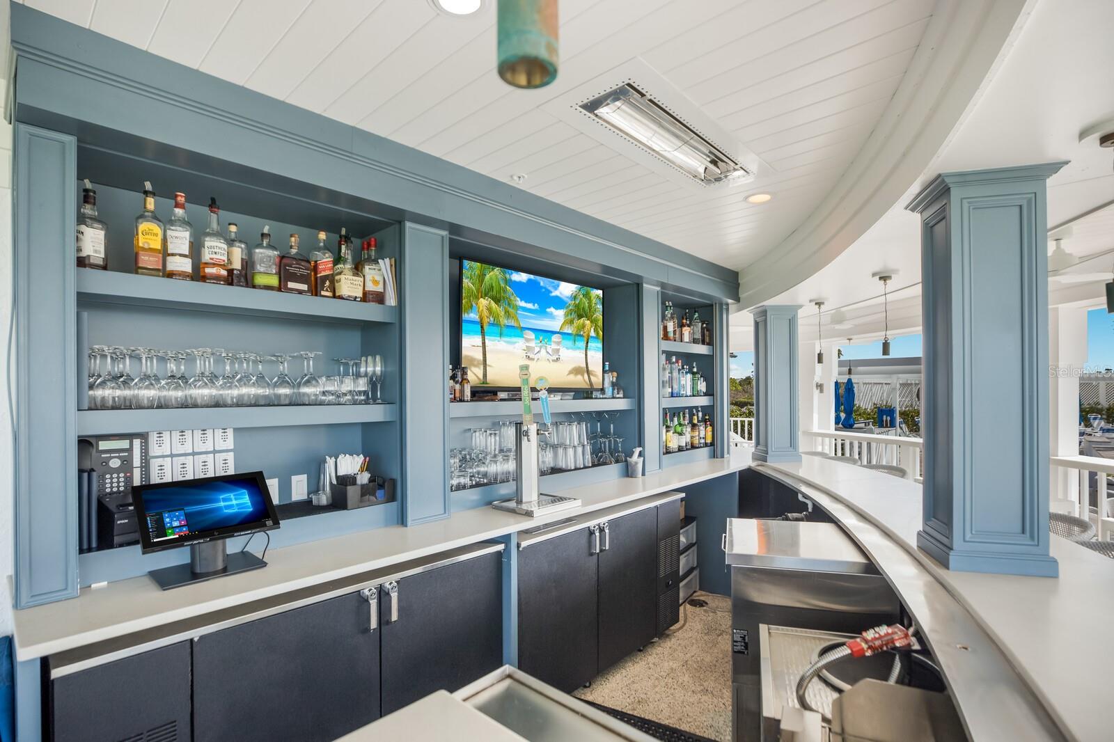 521 BUTTONWOOD BAY DR