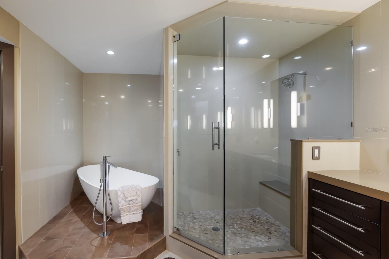 11000 PLACIDA RD #2203