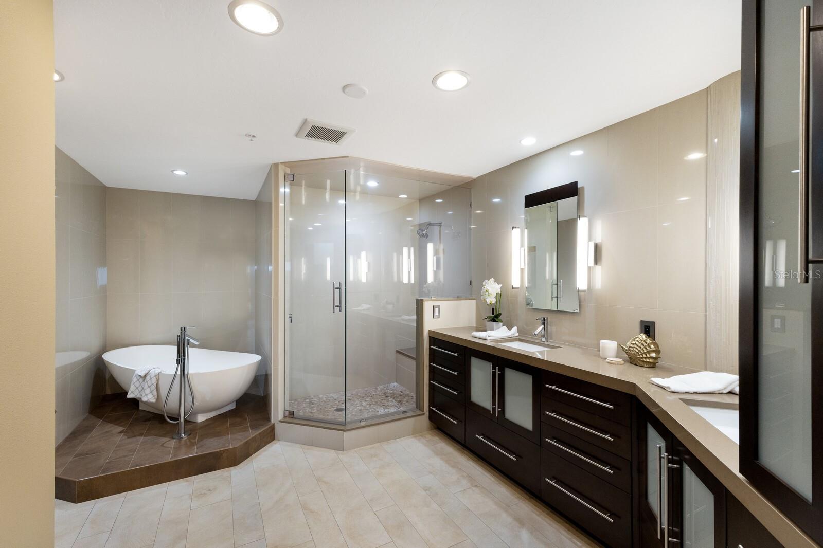 11000 PLACIDA RD #2203