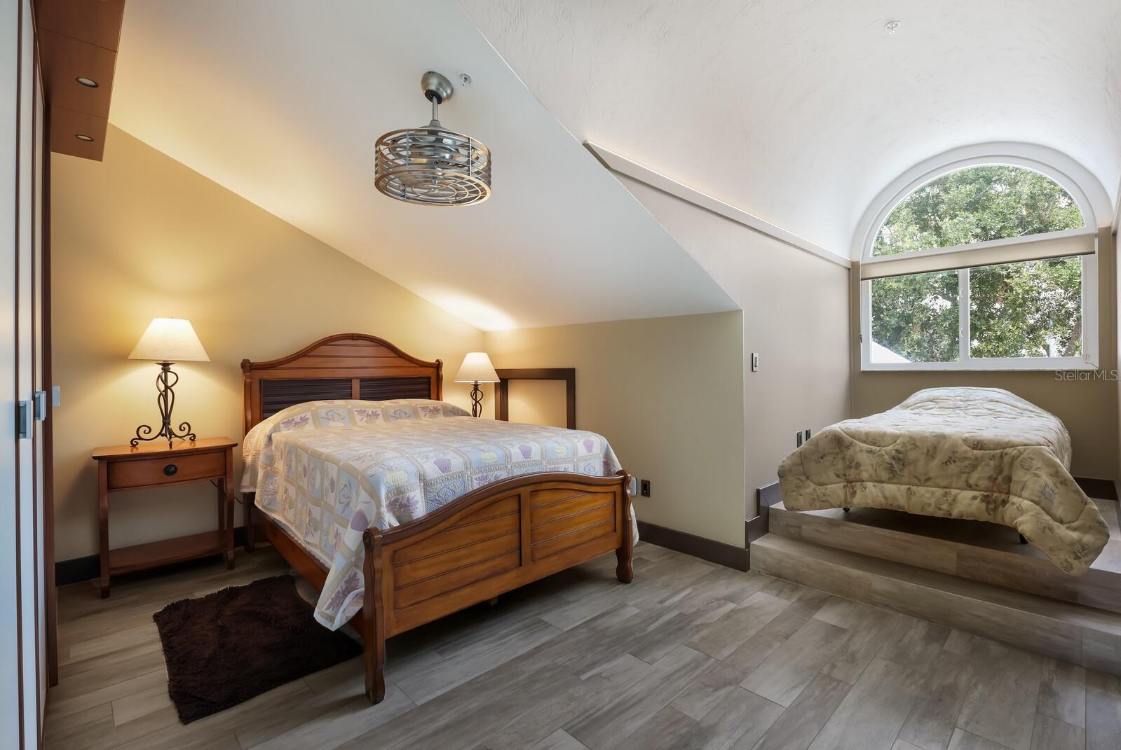 11000 PLACIDA RD #2203