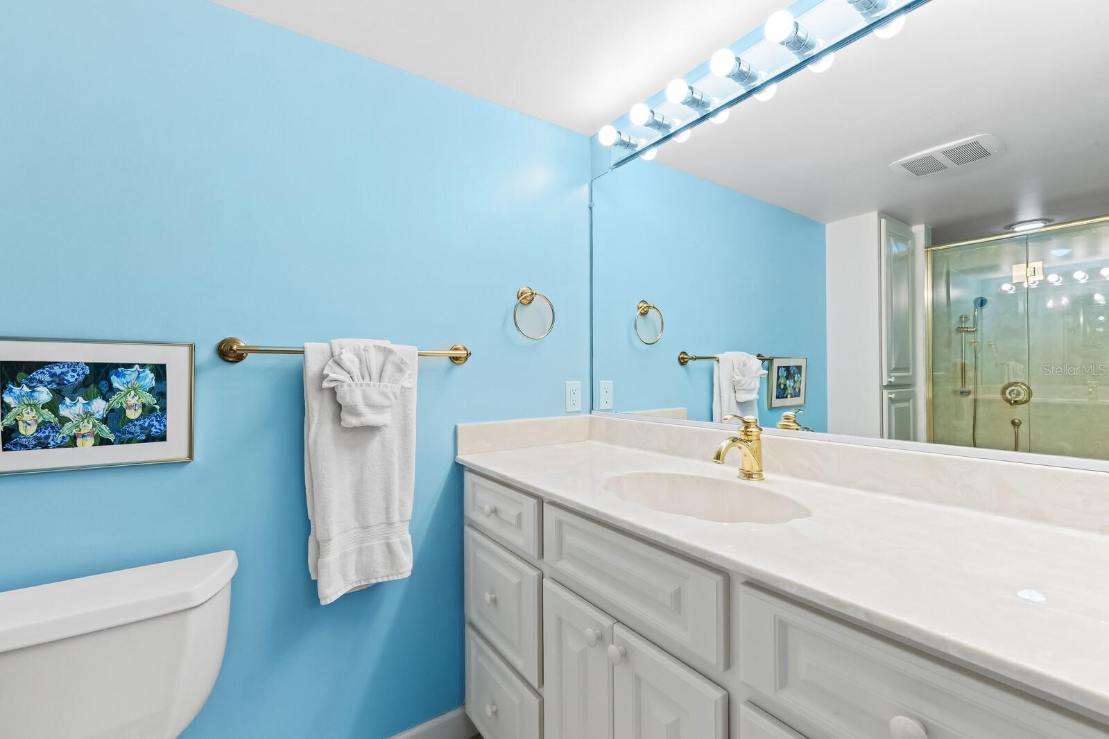 5700 GULF SHORES DR #A312