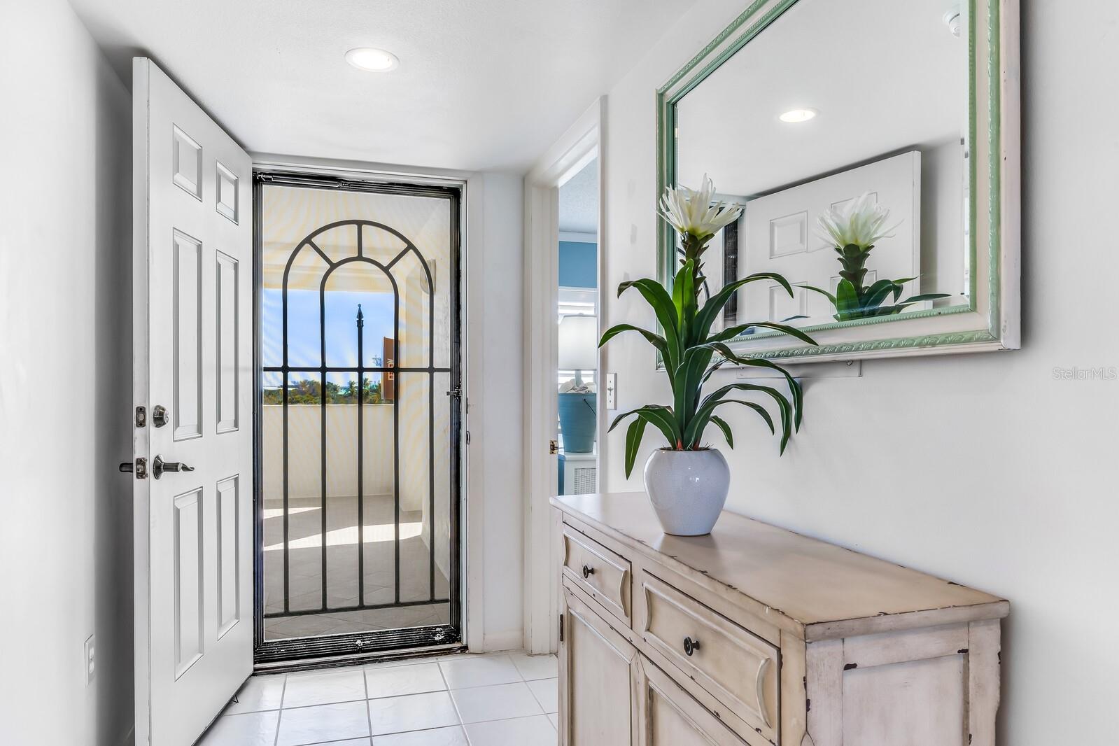 5700 GULF SHORES DR #A312