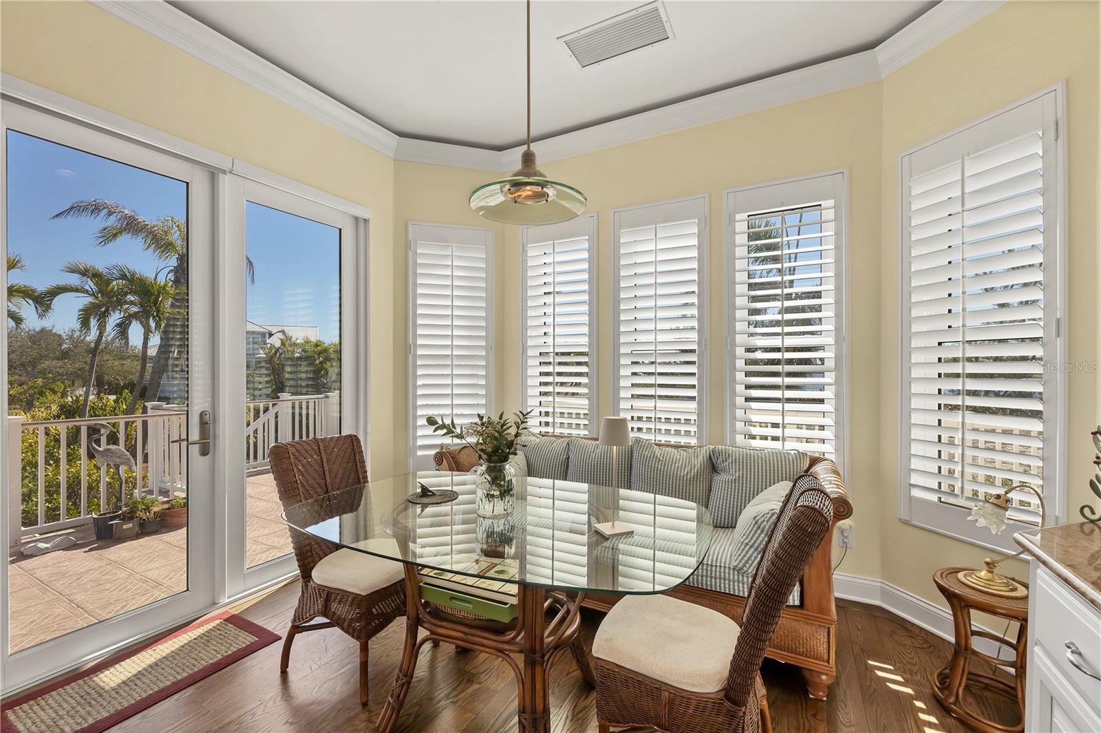 16251 SUNSET PINES CIR